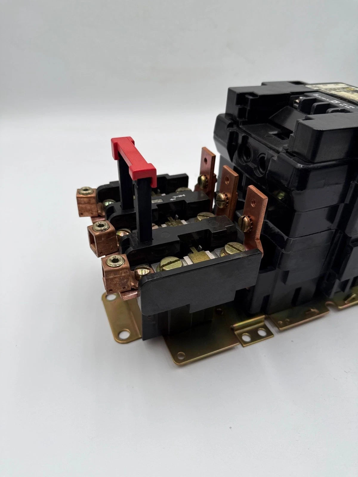 Square D 8536 SE01S Starter NEMA Size 3 Coil 110/120V 90A 3P 600V 3PH 50HP Used