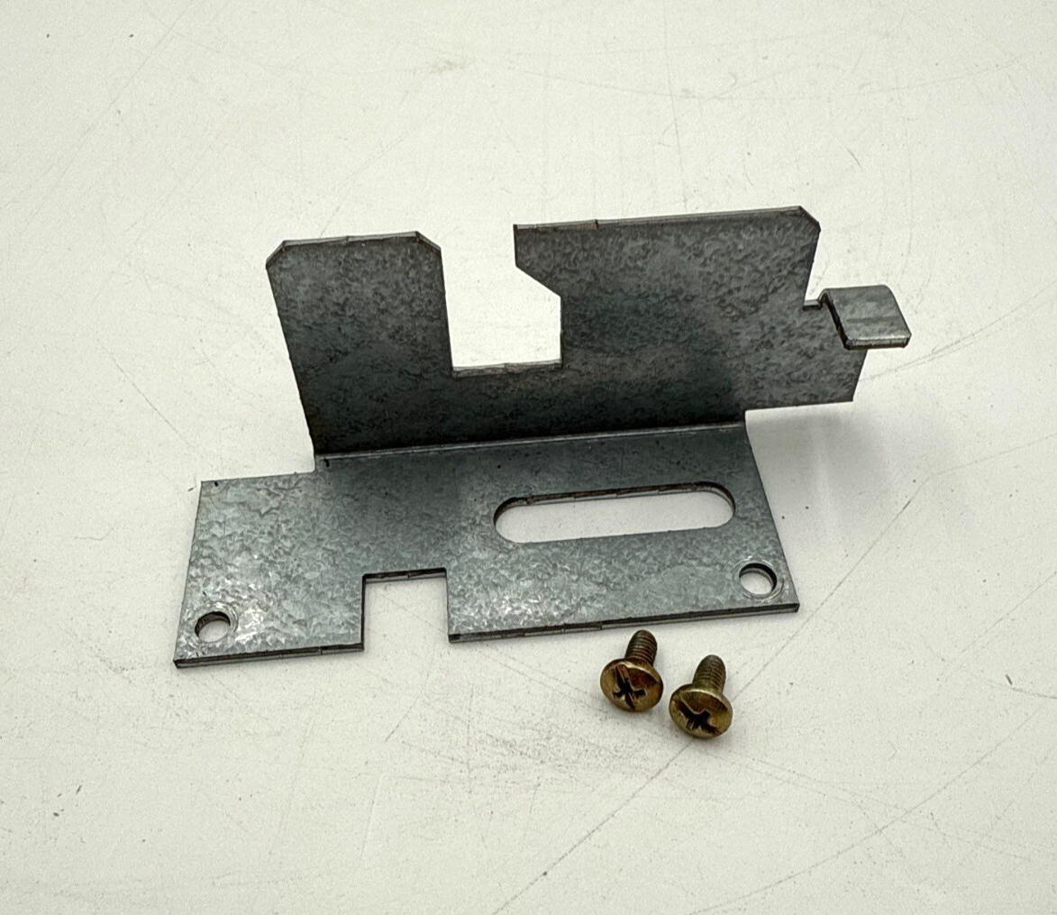 Siemens MCC Breaker Handle Attachment ONLY Model 95 For 25-135-017-553 Used