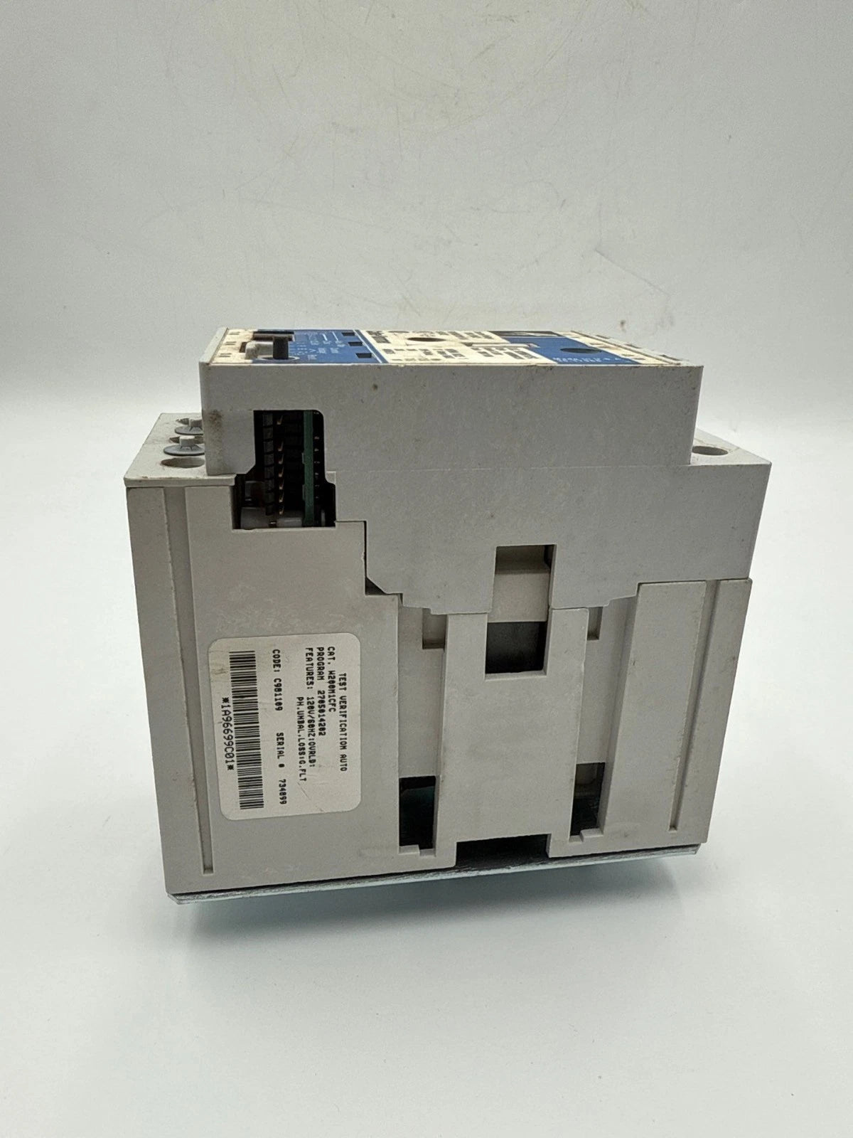 Cutler Hammer W200M1CFC Motor Starter NEMA Size 1 Control 120V 27A 3P 600V 10HP Used