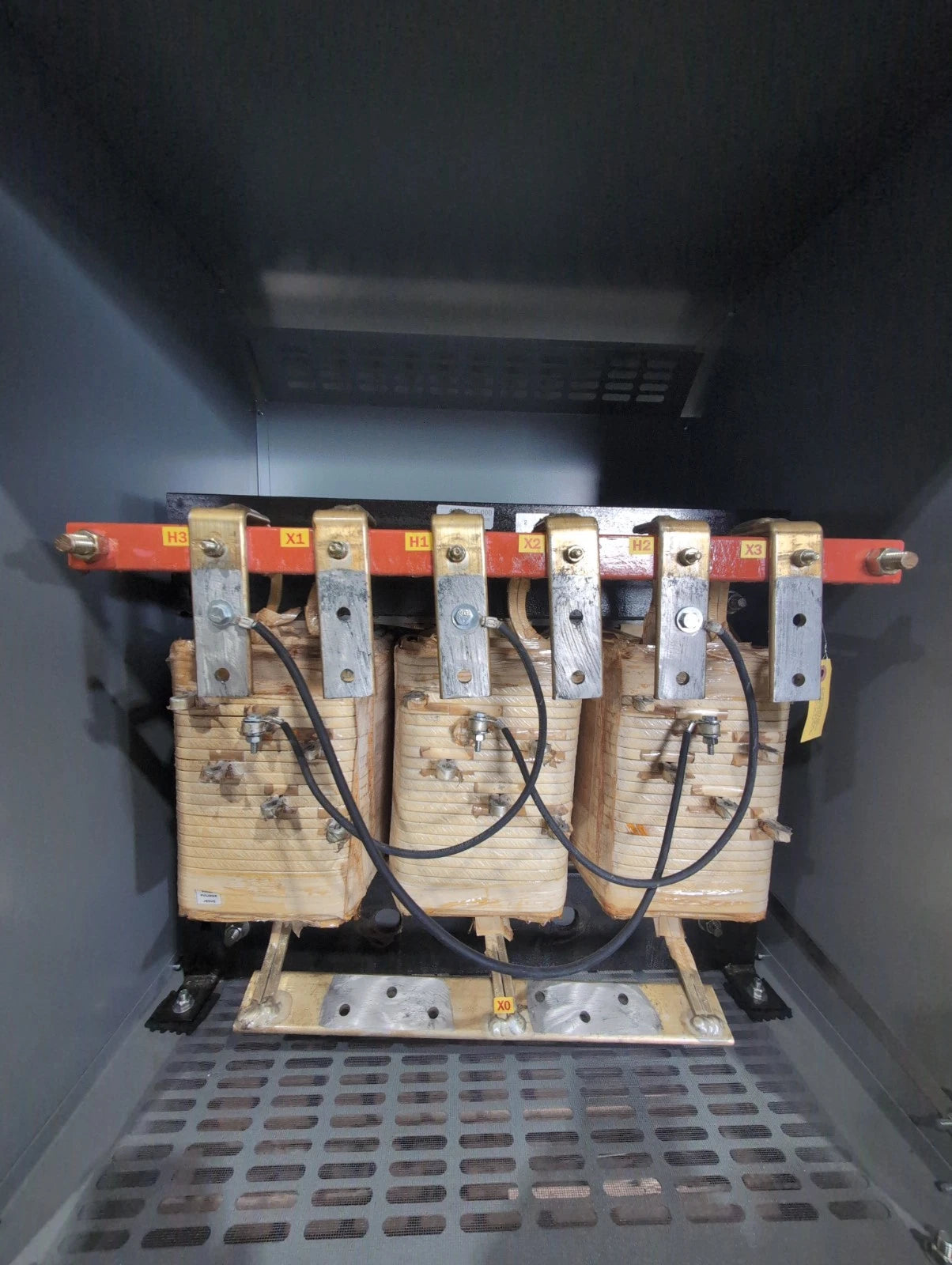 112.5KVA Siemens 3F5Y112D16 Transformer 480V 480y/277V 3PH Type 3R NEW New