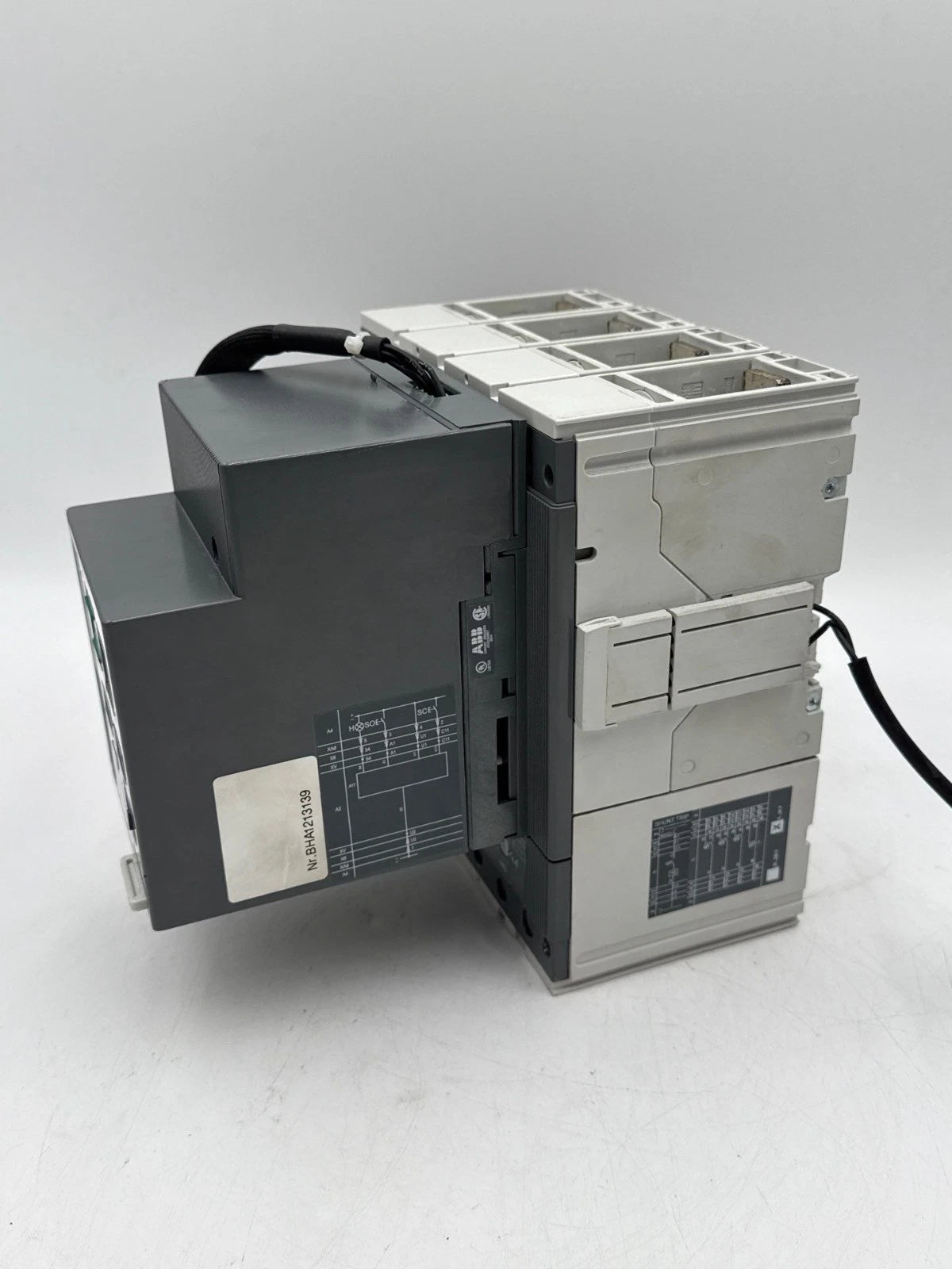 ABB SACE T5N 400 Circuit Breaker 400A 4P 600V 400 Amp Shunt 24V Motor Operator Used