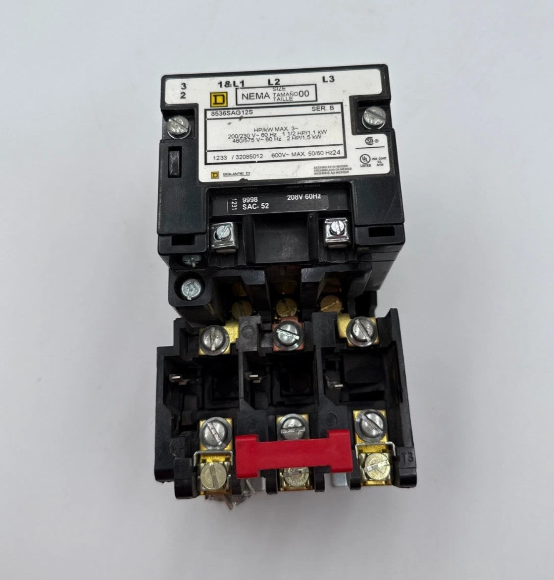 Square D 8536SAG12S Starter NEMA Size 00 3P 2HP 600V Max Coil 208V 9998SAC52 Used