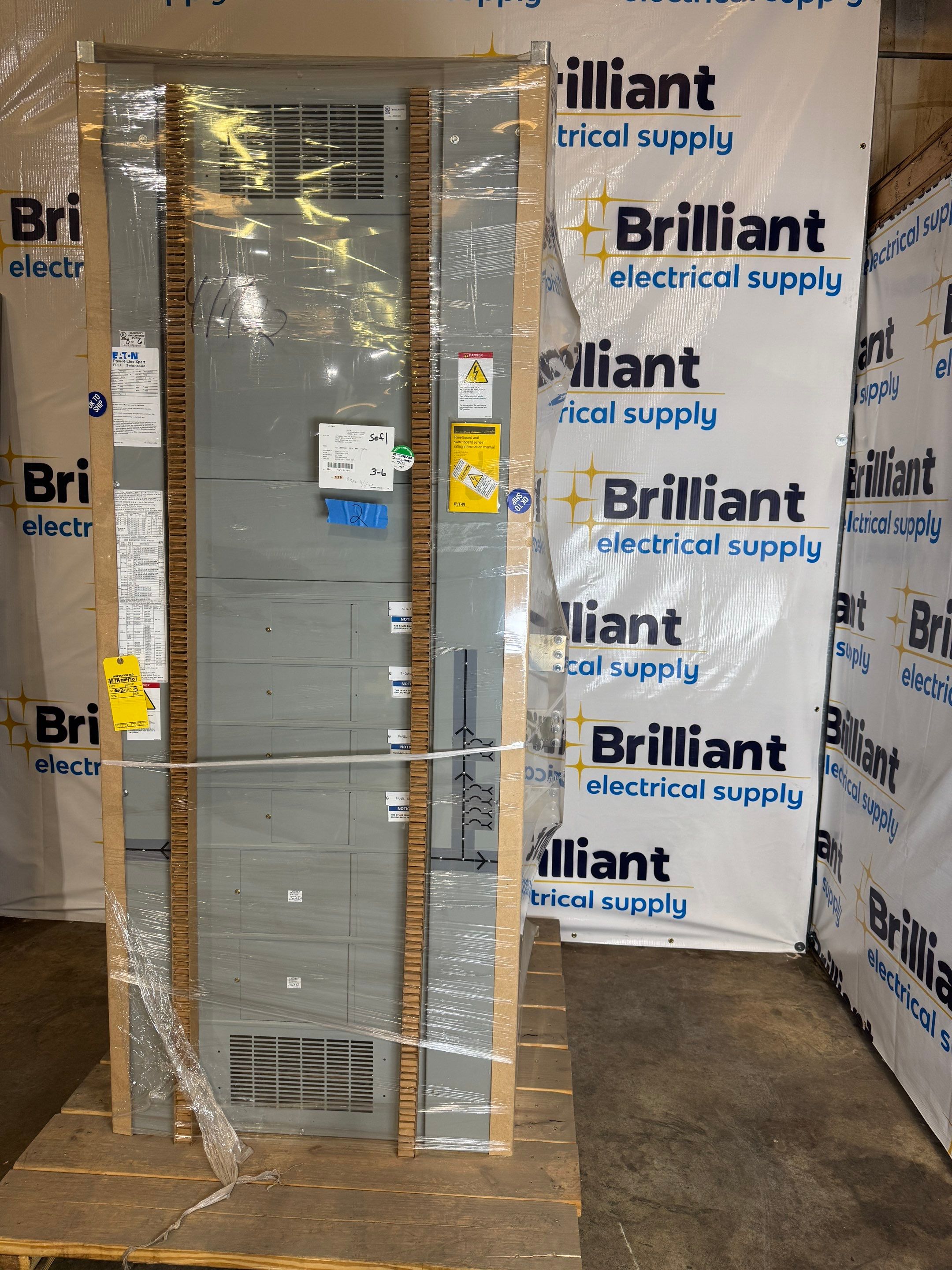 Eaton 3000A PRLX Switchboard 480/277V 3PH 4W 1600A Feeder 2 Distribution New