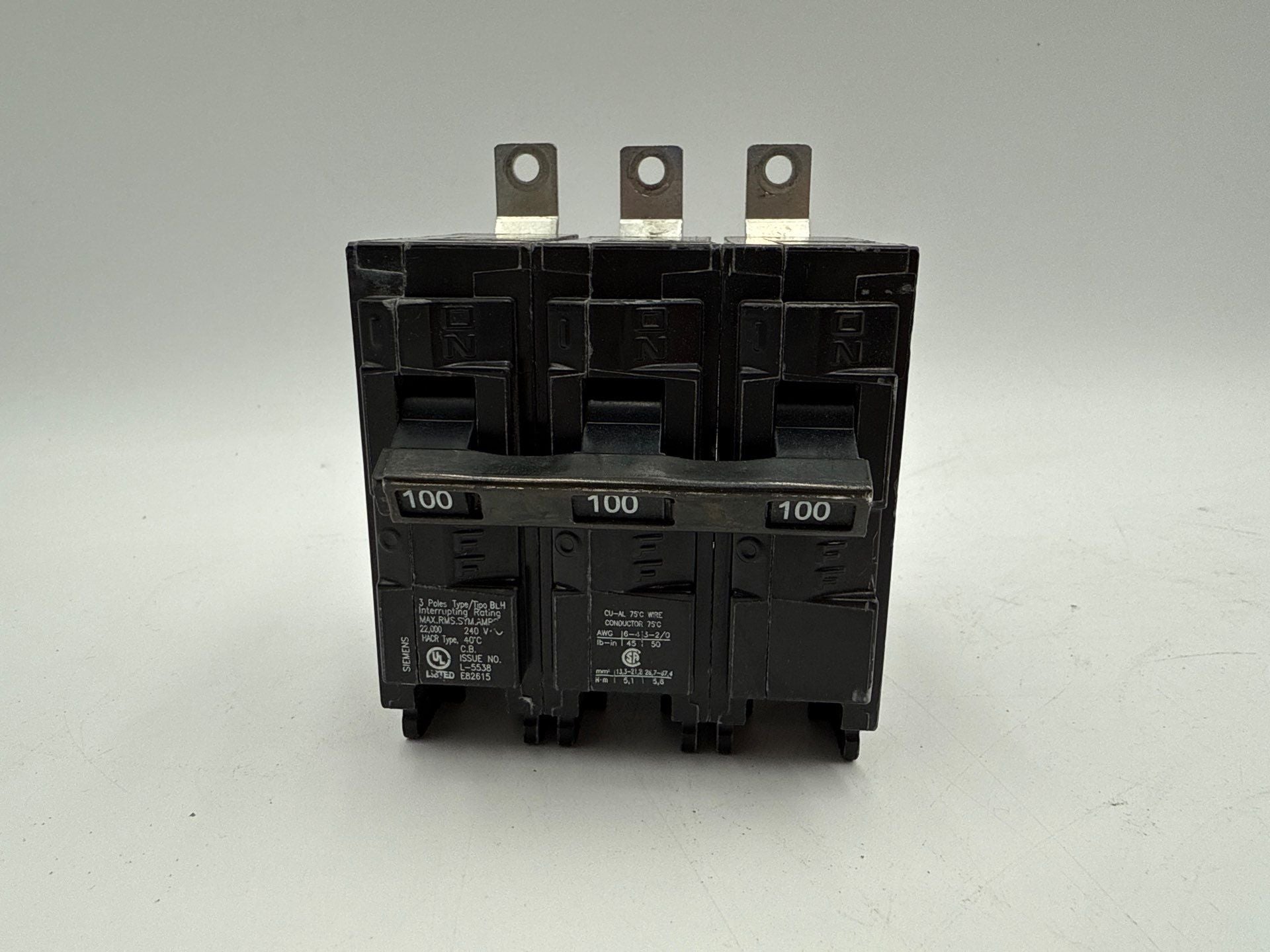 Siemens B3100H Bolt On Circuit Breaker 100A 3P 240V BLH 100 Amp 3 Pole 22kA Used