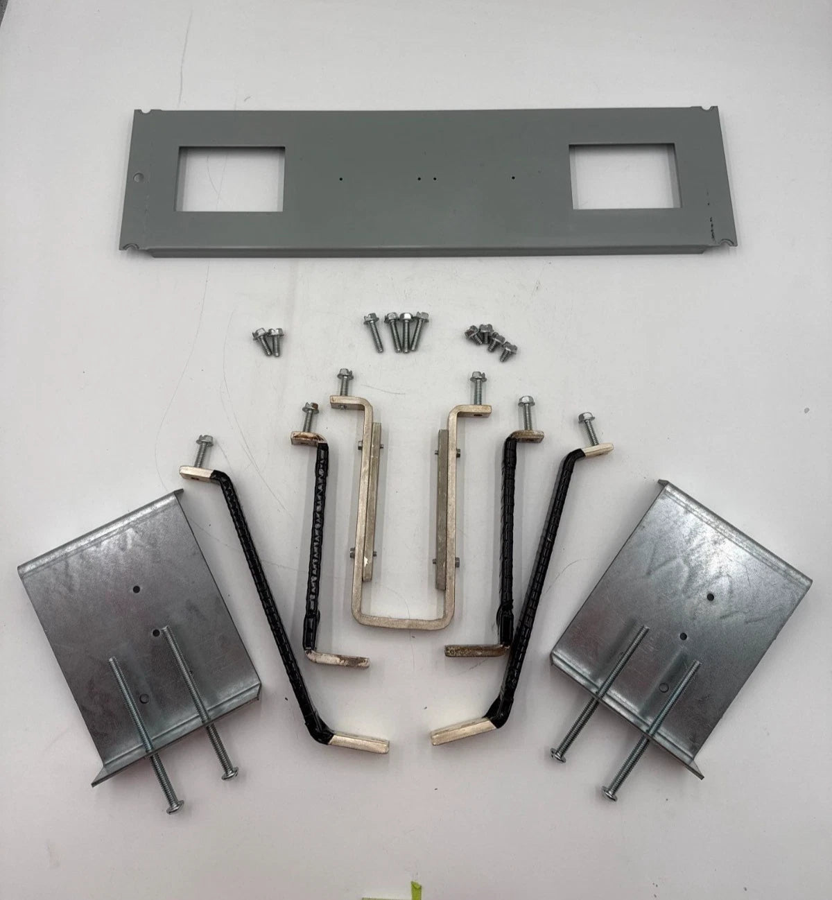 Siemens SF6D Twin Mounting Hardware 250A 600V 3P FXD6 FD6 HFD6 Frame Breaker 19" Used