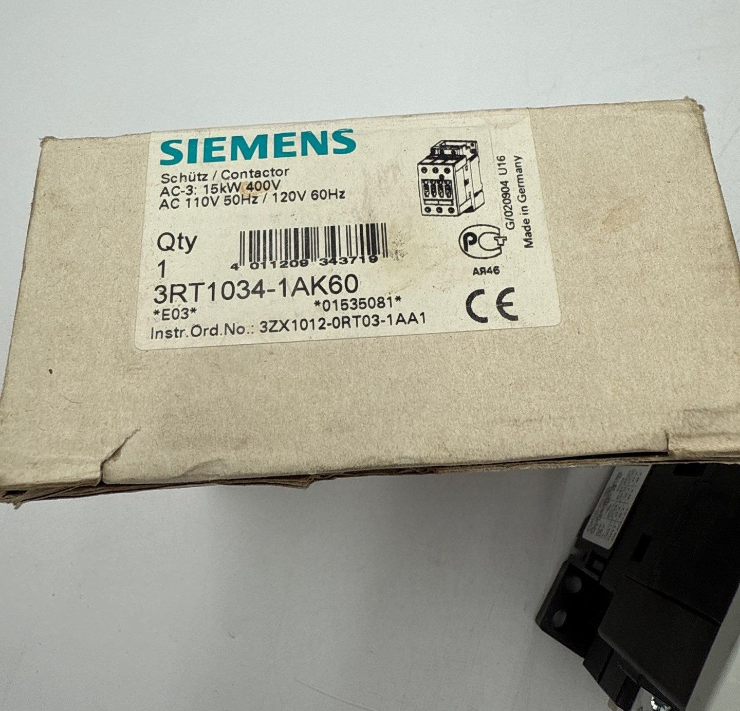 Siemens 3RT1034-1AK60 Contactor 32A 3P 600V 15kW Coil 110/120V New