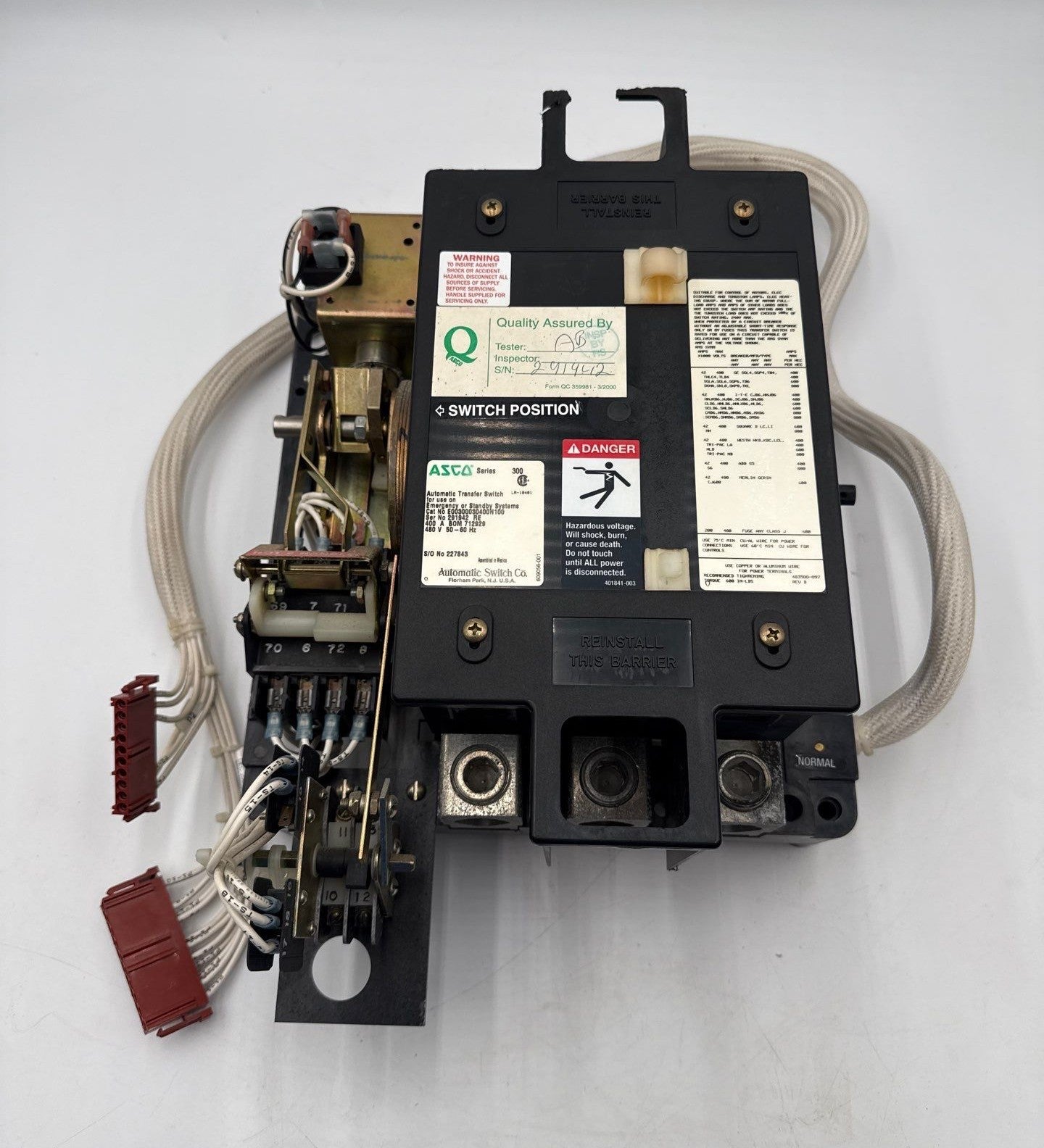 ASCO Series 300 Automatic Transfer Switch 400A 480V 50-60Hz E00300030400N100 Used