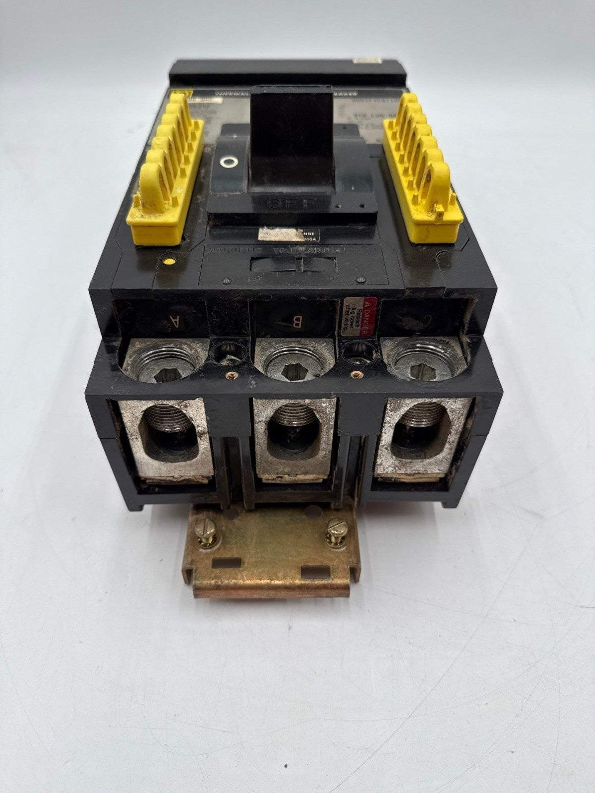 Square D LA36300 Circuit Breaker 300A 3P 600V 3PH LA I-Line 300 Amp 3Pole Gray Used