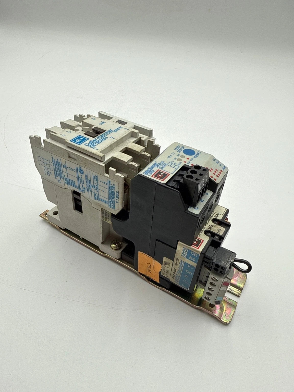 Cutler Hammer CE15DNS3 Starter 18A 3P Coil 110/120V Overload Relay C395ADDN Used