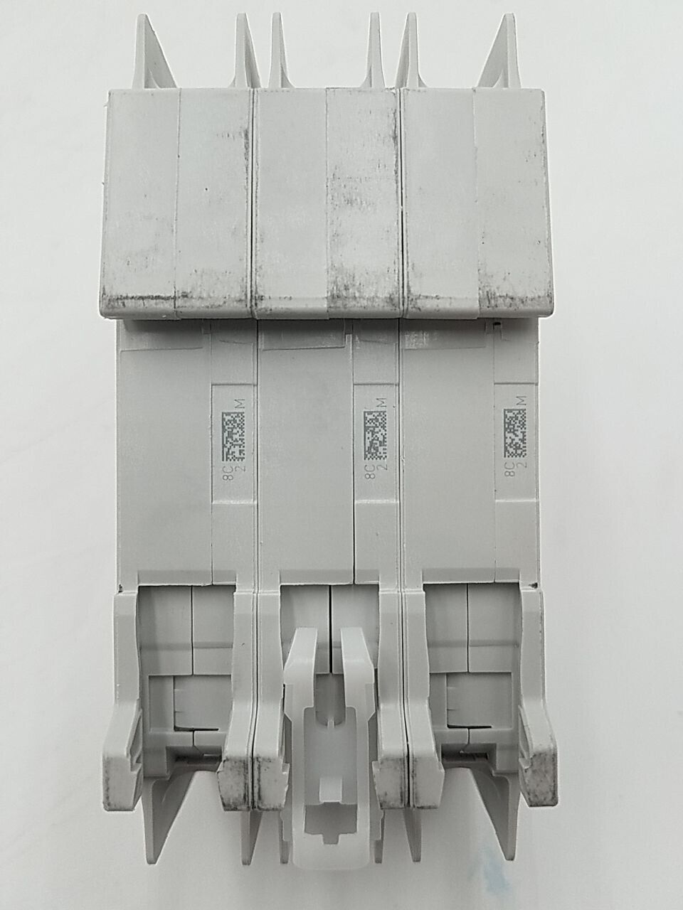 Allen-Bradley 1489-M3C020 New