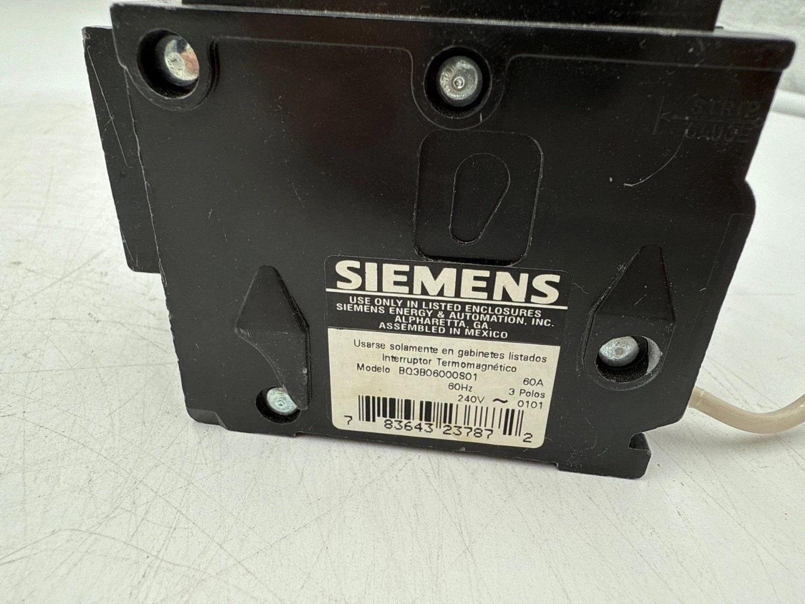 Siemens BQ3B06000S01 Circuit Breaker 60A 3P 240V 3PH 60 Amp 3 Pole Shunt Trip Used