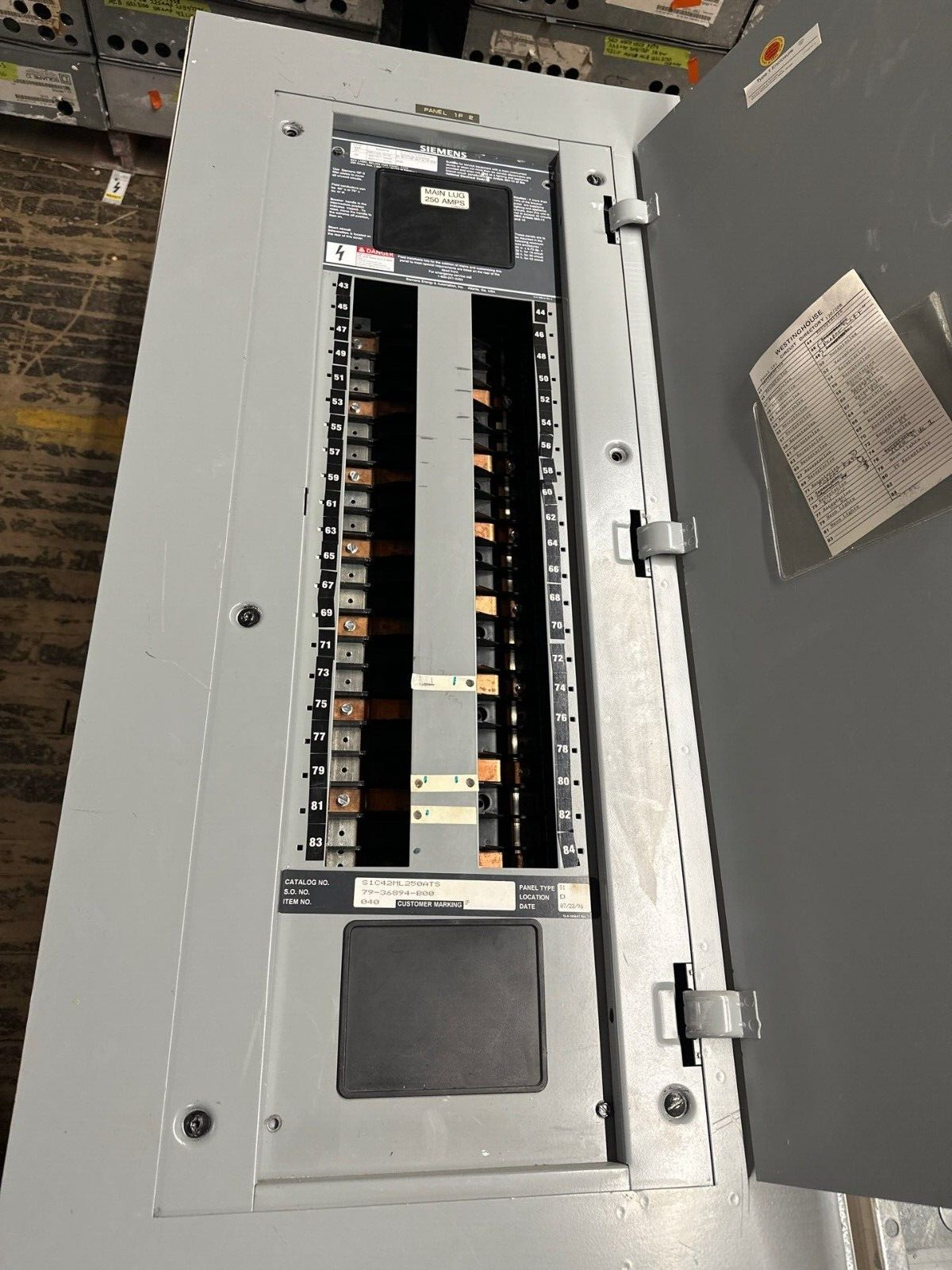 Siemens S1C42ML250ATS S1 Panelboard 250A 208/120V 3PH 4W Indoor Encl 42 Cir MLO P069 Used