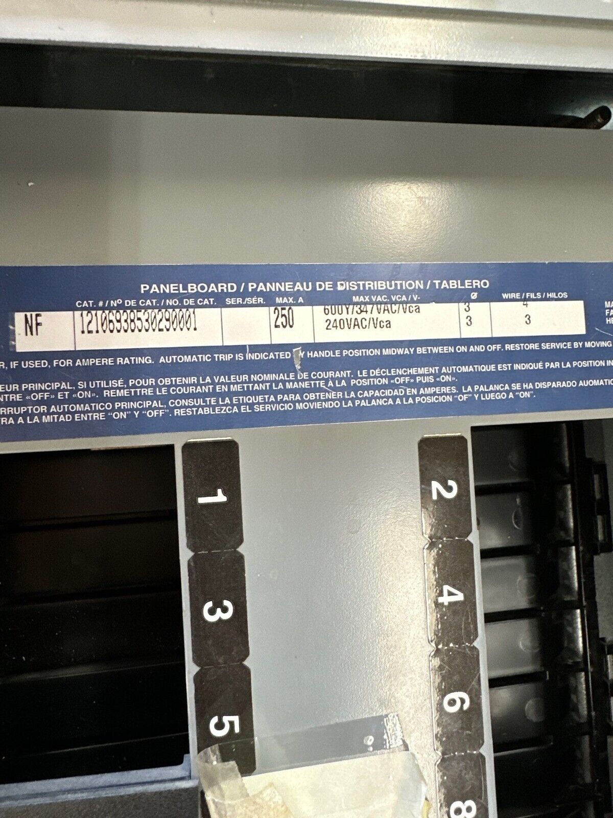 Square D NF Panelboard 250A 600V 3PH 4W MLO 42 Cir Main Lug Indoor NEMA 1 250Amp P368 Used