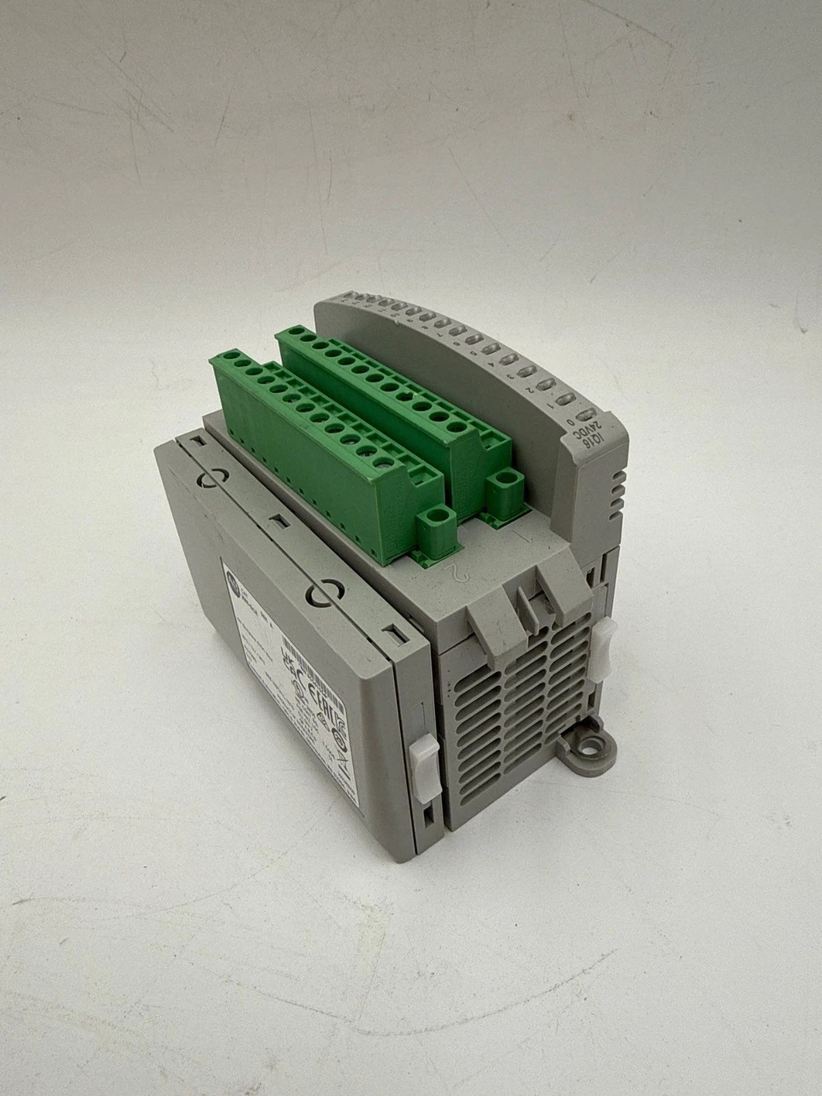 Allen-Bradley 2085-IQ16 Micro800 16 Point Digital Input Module 2085IQ16 2085-ECR Used