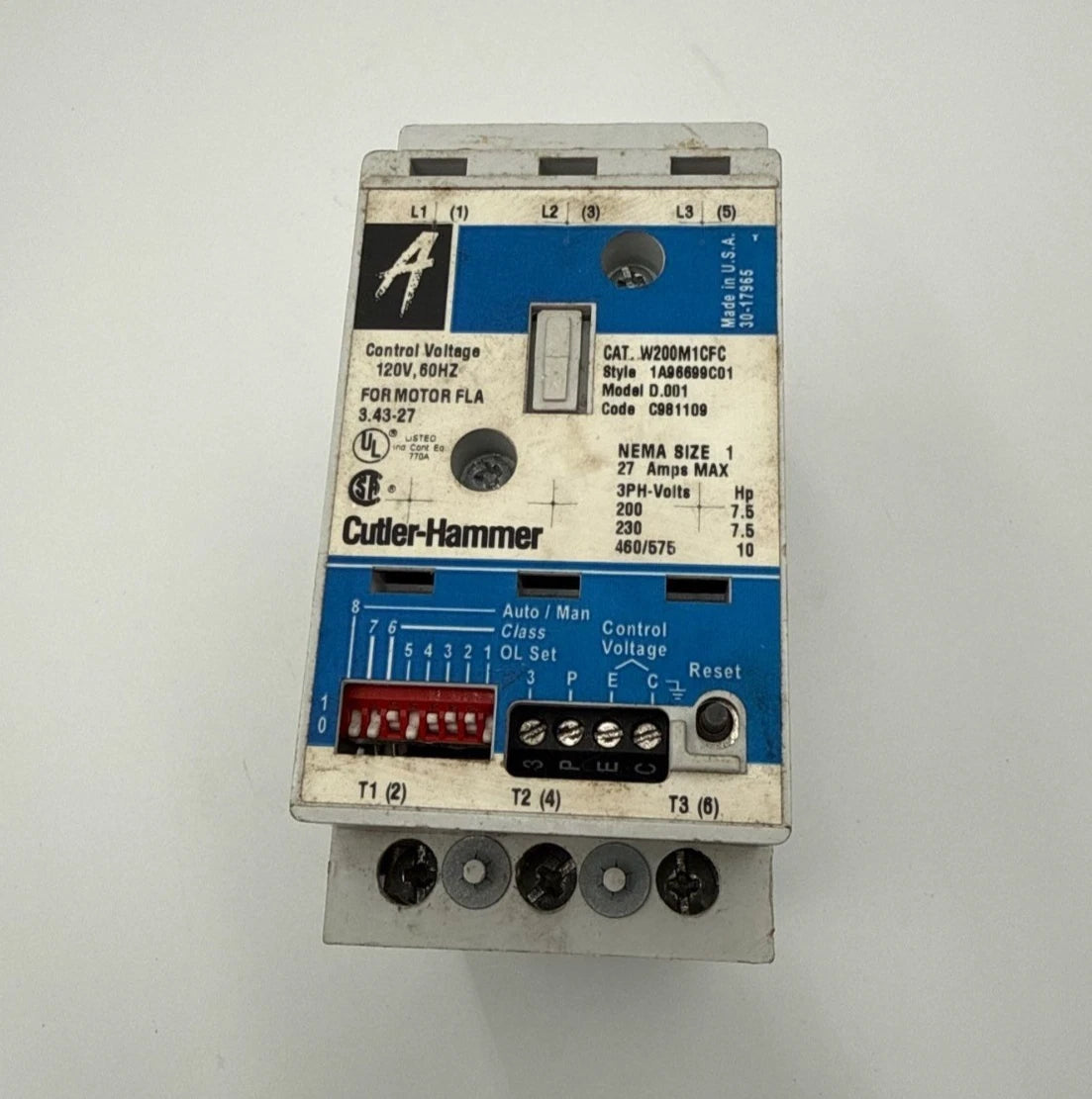 Cutler Hammer W200M1CFC Motor Starter NEMA Size 1 Control 120V 27A 3P 600V 10HP Used