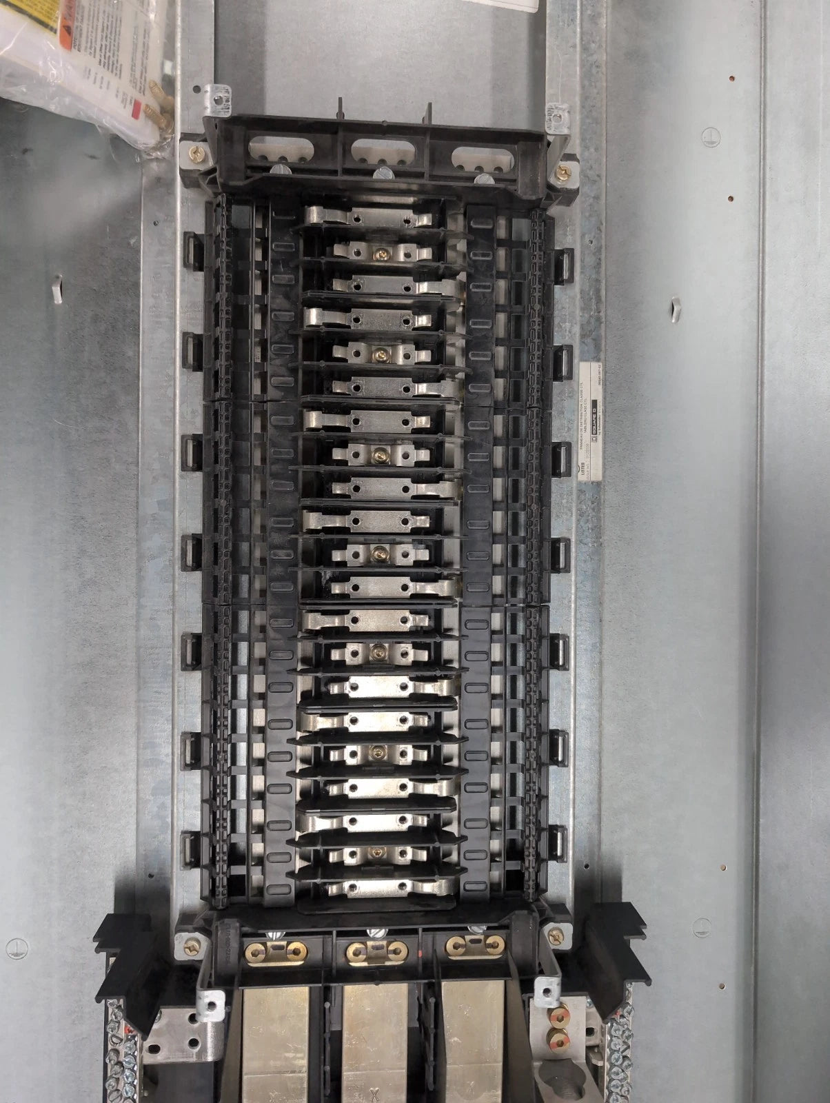 Square D NQ Panelboard 400A 208/120V 3PH 4W Type 1 Encl 400 Amp MCB Panel 42 Cir New