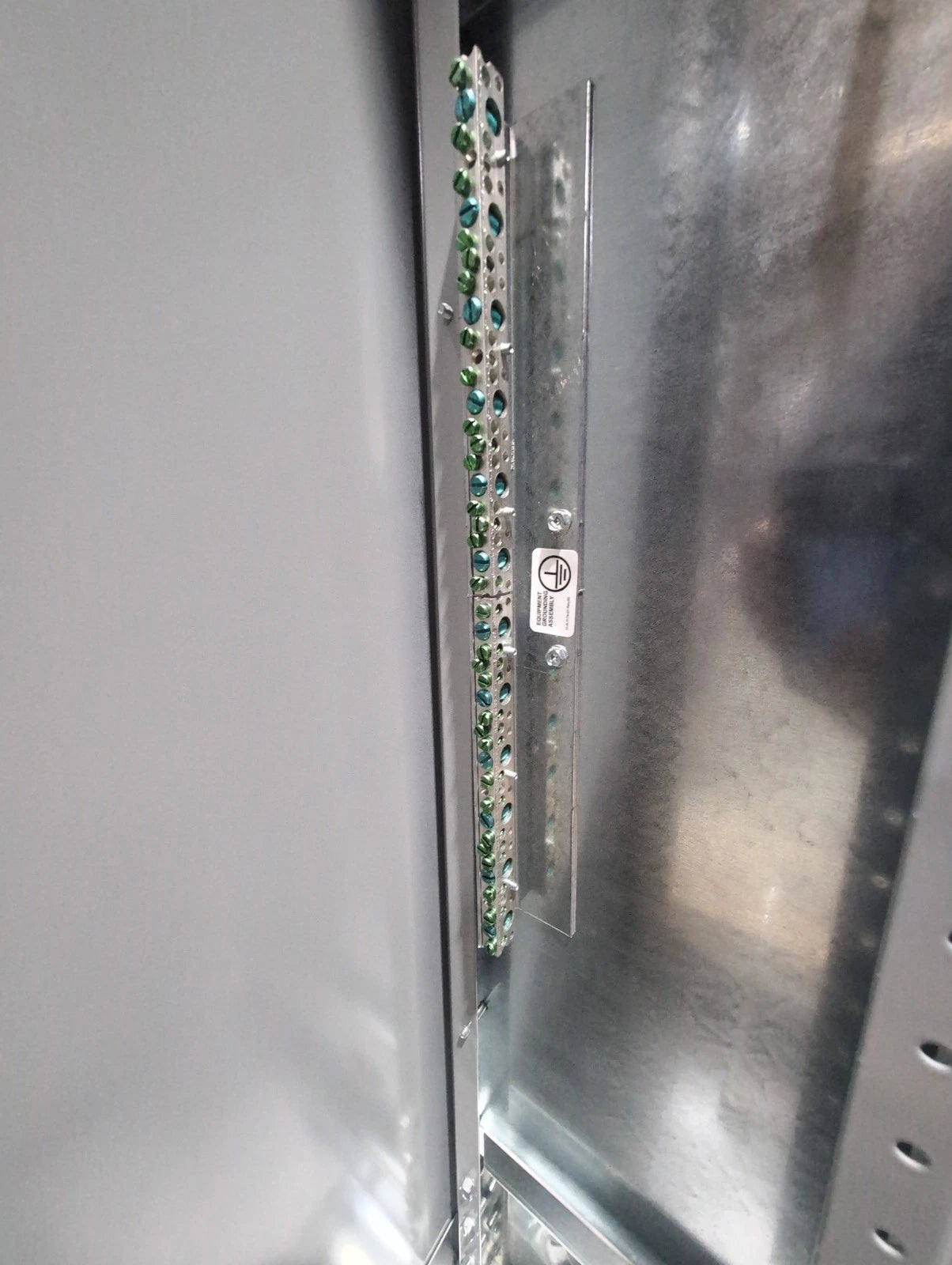 Siemens P5 Panelboard P5E90ML800ATS 800A 480/277V 3PH 4W MLO Panel 800 Amp New