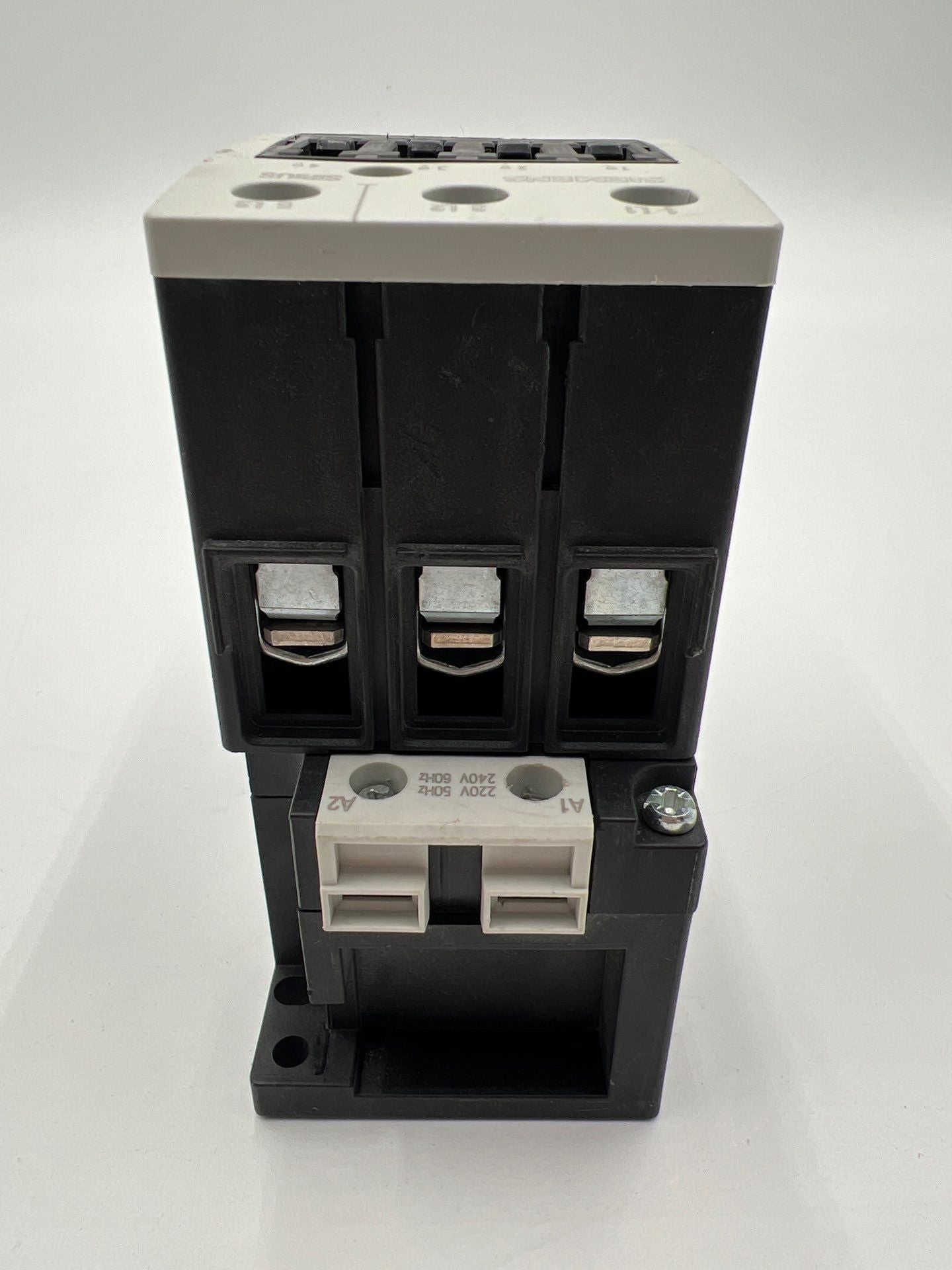 Siemens 3RT1034-1AP60 Used