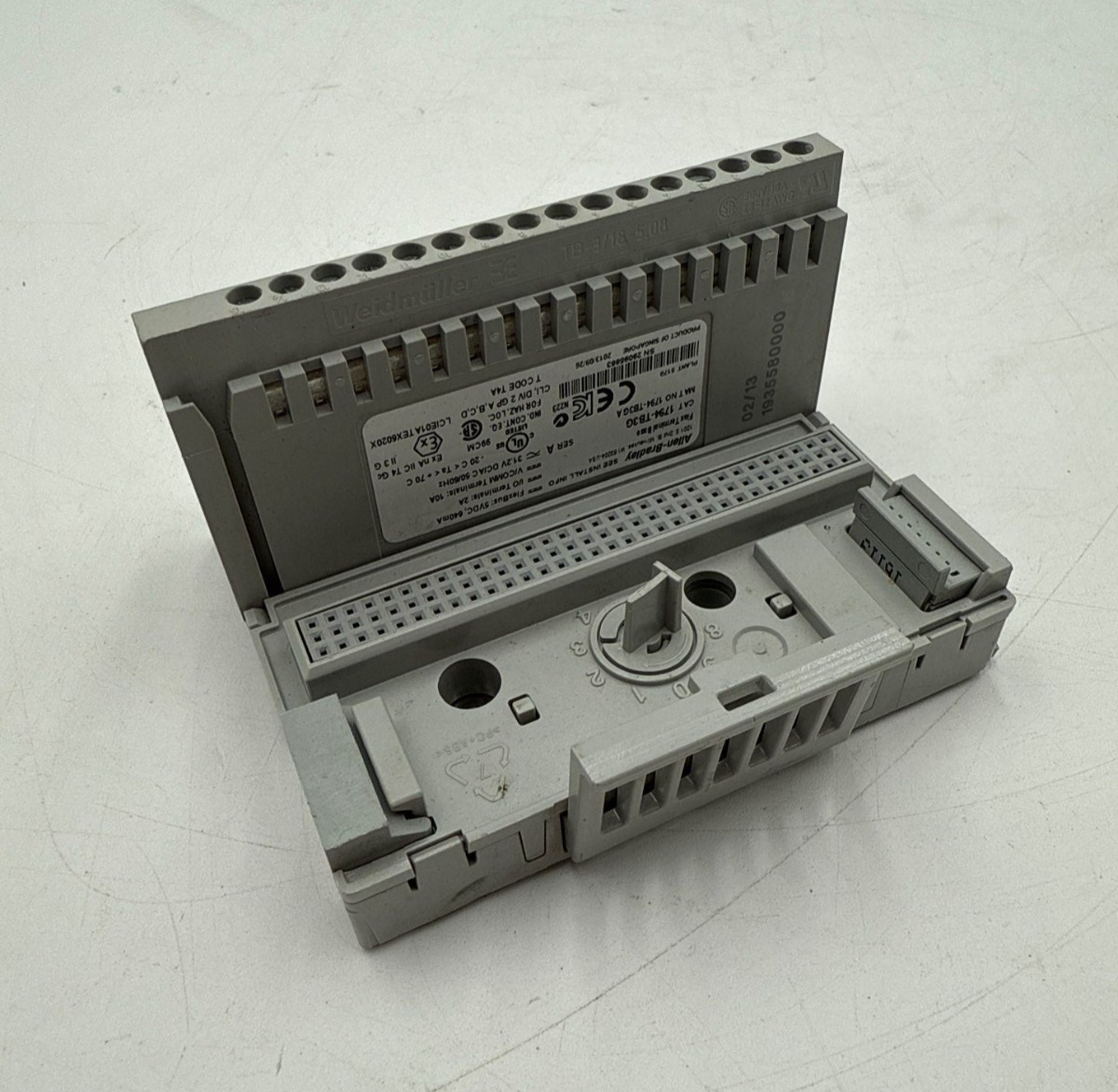 Allen Bradley 1794-TB3G Ser A Flex Terminal Base Module 5VDC 640mA 1794TB3G Used