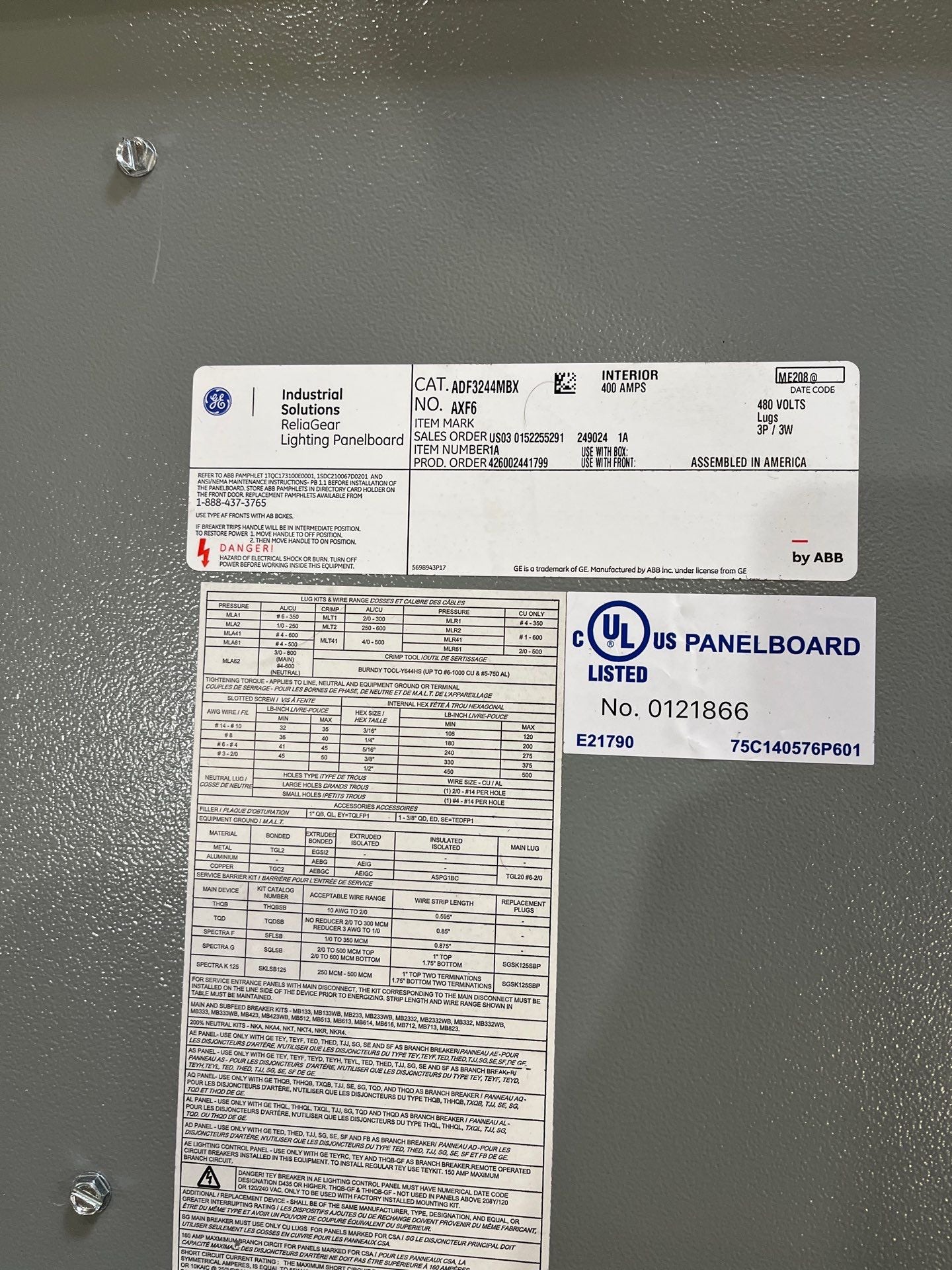 GE ADF3244MBX ReliaGear Lighting Panelboard 400A 480V 3PH XT4N250 New