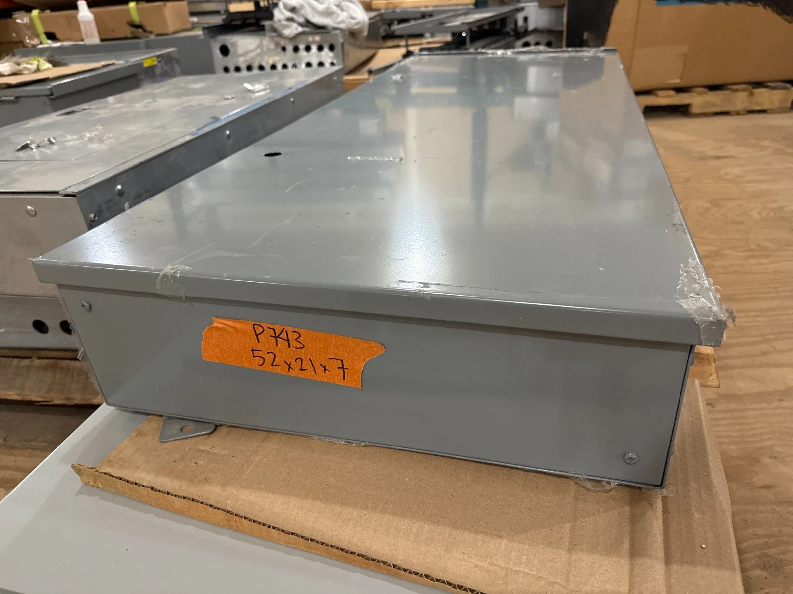 Square D NF Panelboard 250A 480/277V 3PH 4W MLO Panel 250 Amp 54 Cir 3R Encl New