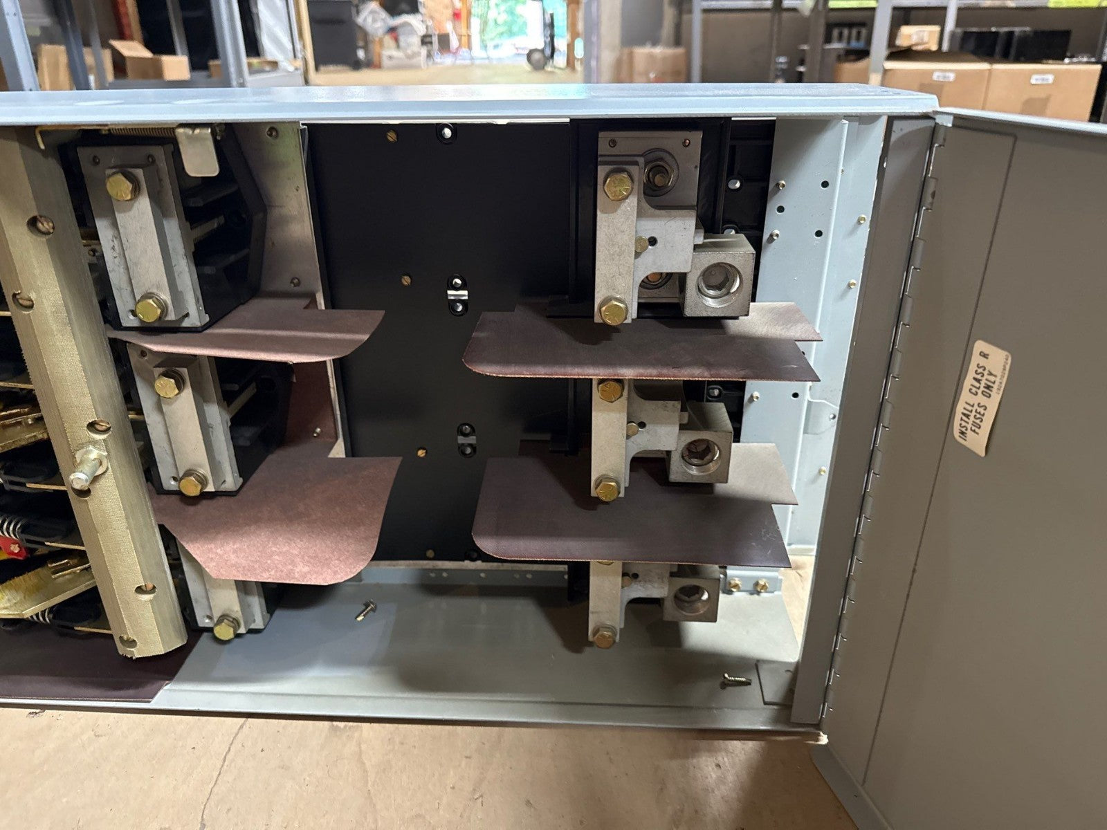 GE ADS36400HB Fusible Panelboard Switch 400A 3P 600V 350HP 400 Amp Spectra Serie New