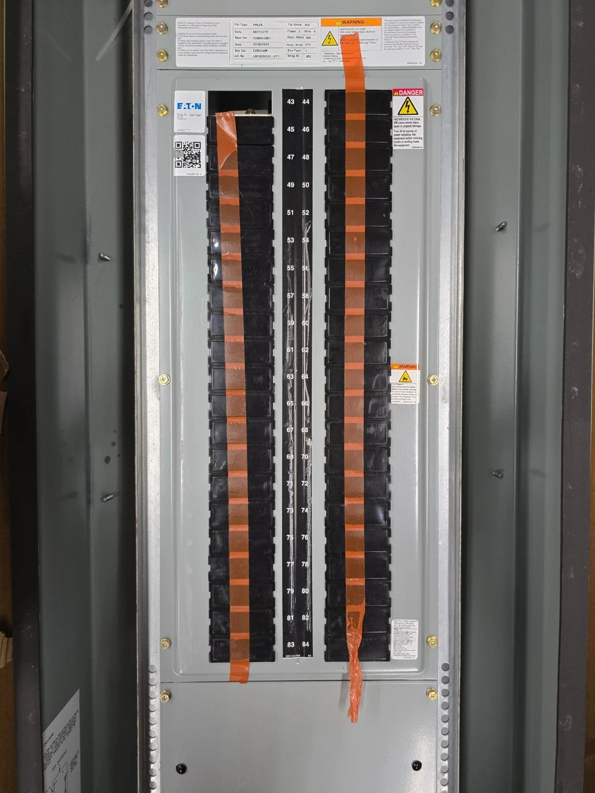 Eaton PRL2X Panelboard 400A 480/277V 3PH 4W MLO Panel 400 Amp 42 Cir 3R Encl New New