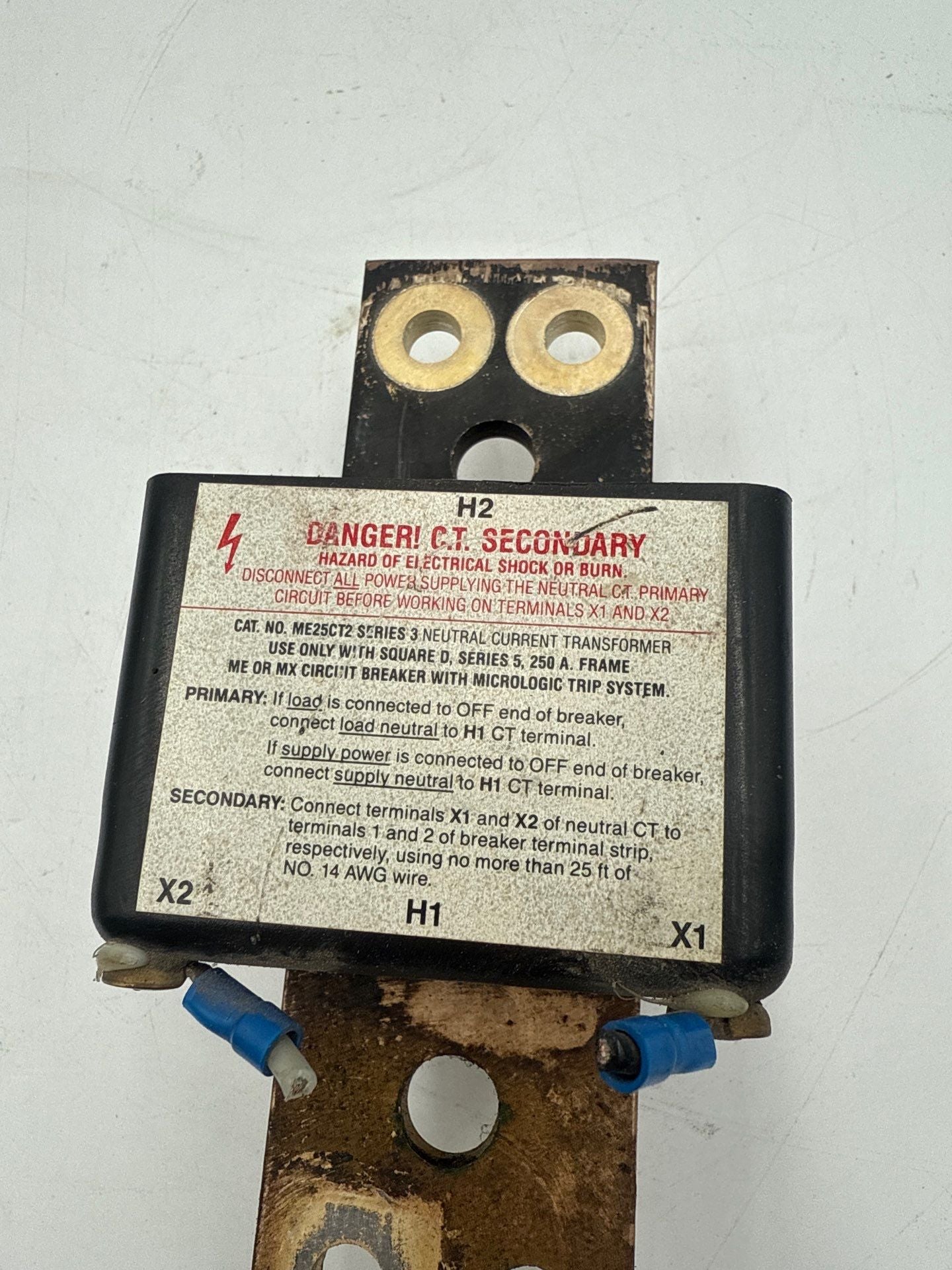Square D ME25CT2 Neutral Current Transformer 250A Sensor Series 3 250 Amp Used