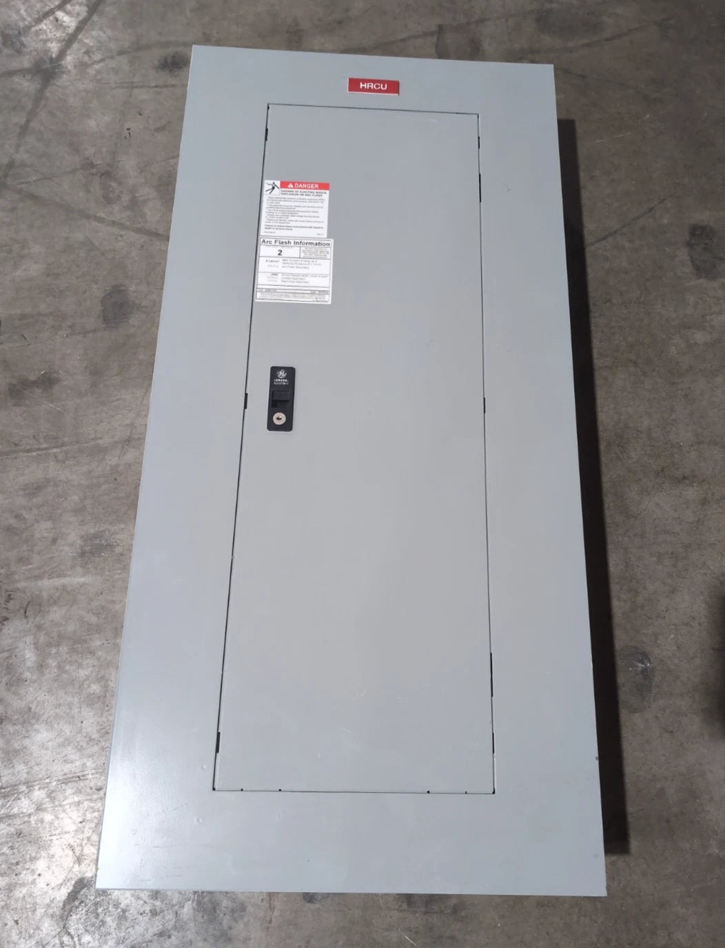 GE AQF3422MB Panelboard 225A 208/120V 3PH 4W MLO Panel 225 Amp 42 Circuit Used
