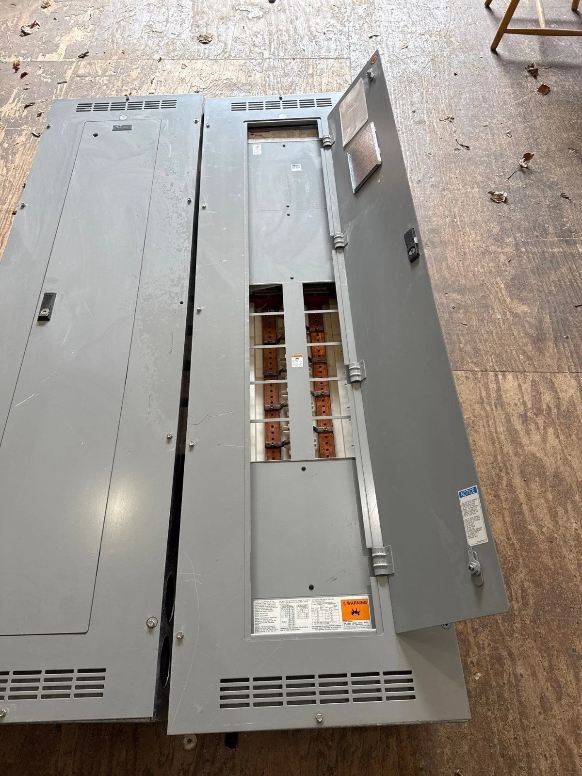 CH PRL3A Panelboard 600A 480/277V 3PH 600 Amp Indoor YS2072 MLO Panel Main Lug Used