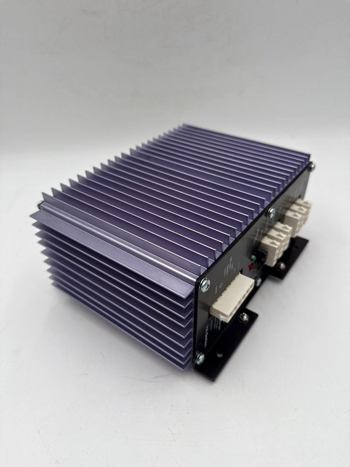 Invensys Foxboro P0922YU FPS400-24 Power Supply I/A Series Rev G 24VDC 6 Output Used