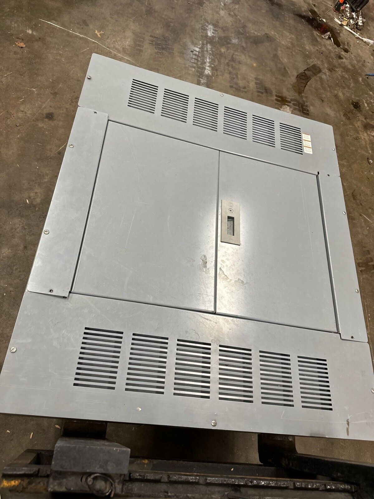 Square D HCP I-Line Panelboard 1200A 480V/277V 3PH 4W 18 Circuit 1200 Amp MLO P495 Used