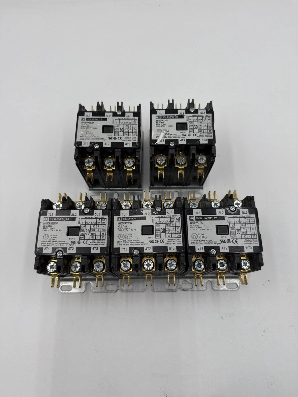 Square D 8910DPA33V04 Definite Purpose Contactor 40A 3P 600V Coil 277V 3PH 20HP Used