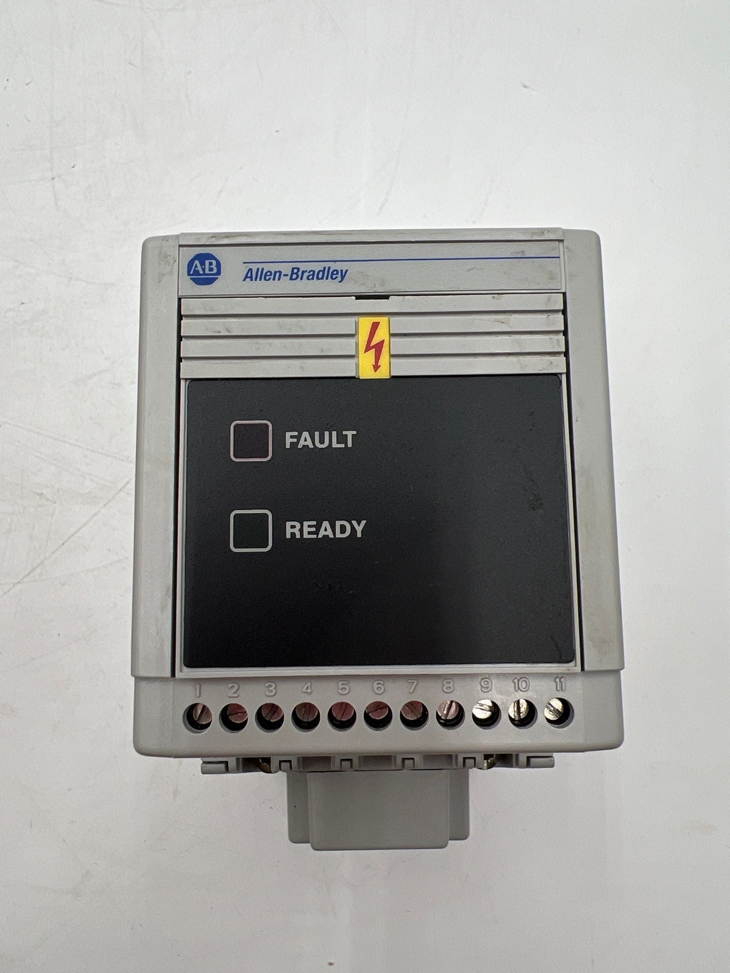 Allen Bradley 160-BA04NSF1 New