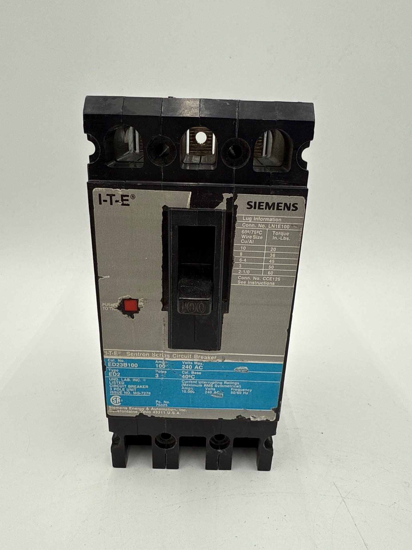 Siemens ITE ED23B100 Circuit Breaker 100A 3P 240V ED2 100 Amp 3 Pole Used