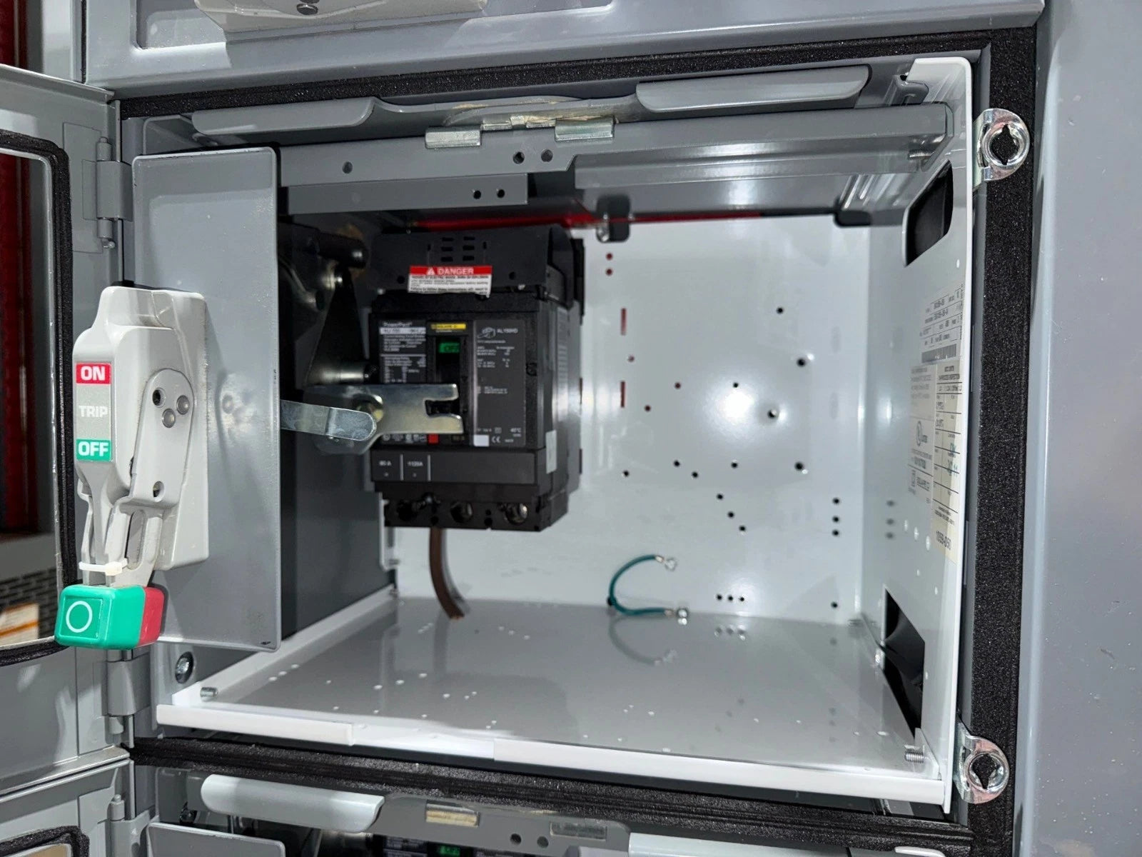 12" Square D Model 6 80 Amp Feeder MCC Bucket HJL36080 Breaker 80A HJL New