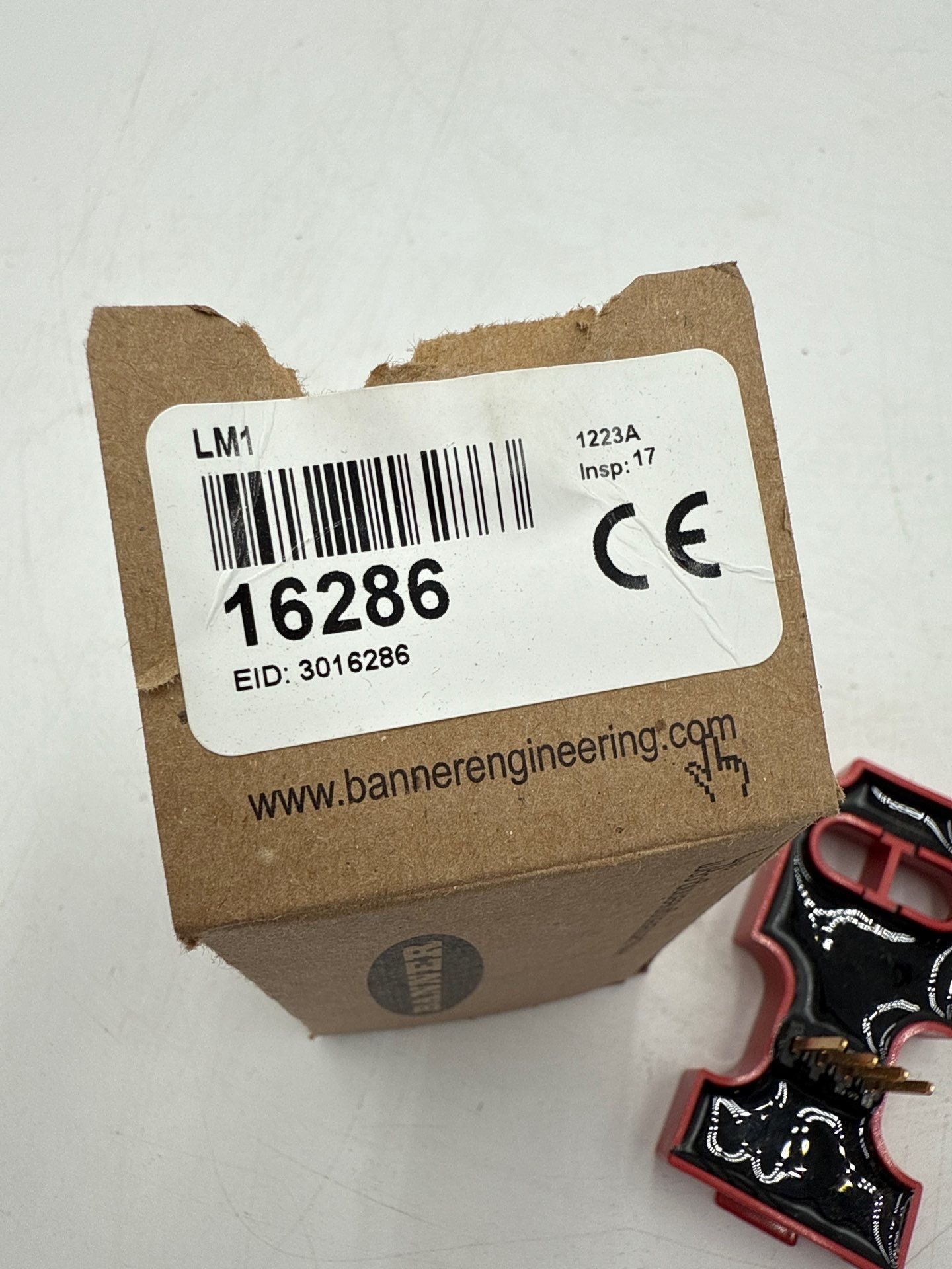 Banner LM1 16286 Multi-Beam Logic Module Interconnecting Pins New