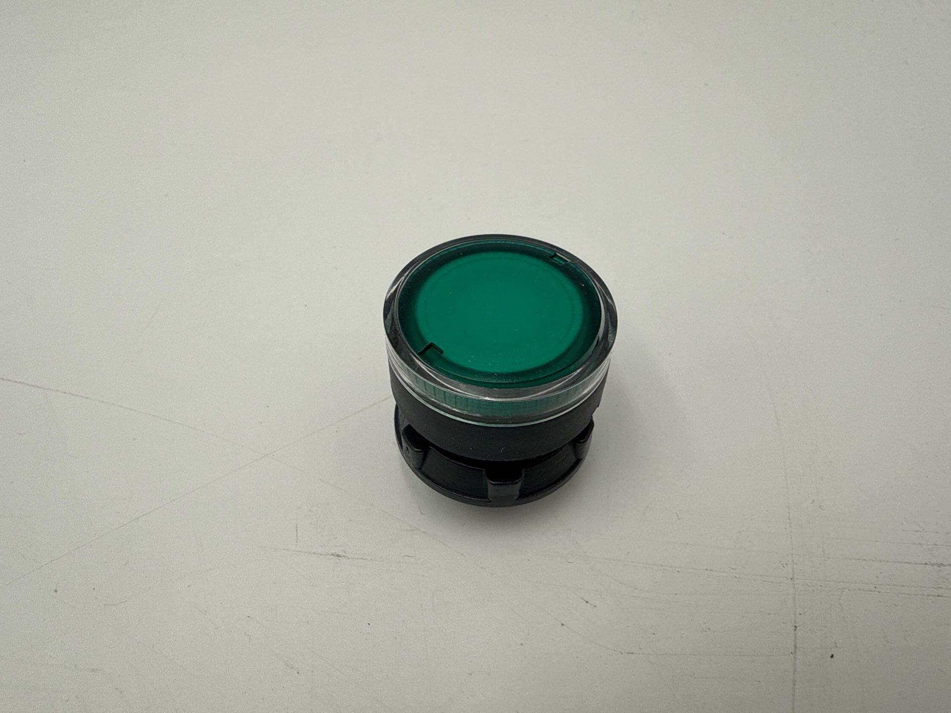 Schneider ZB5 AW33 Push Button Green Flush Illuminated 22mm Head New