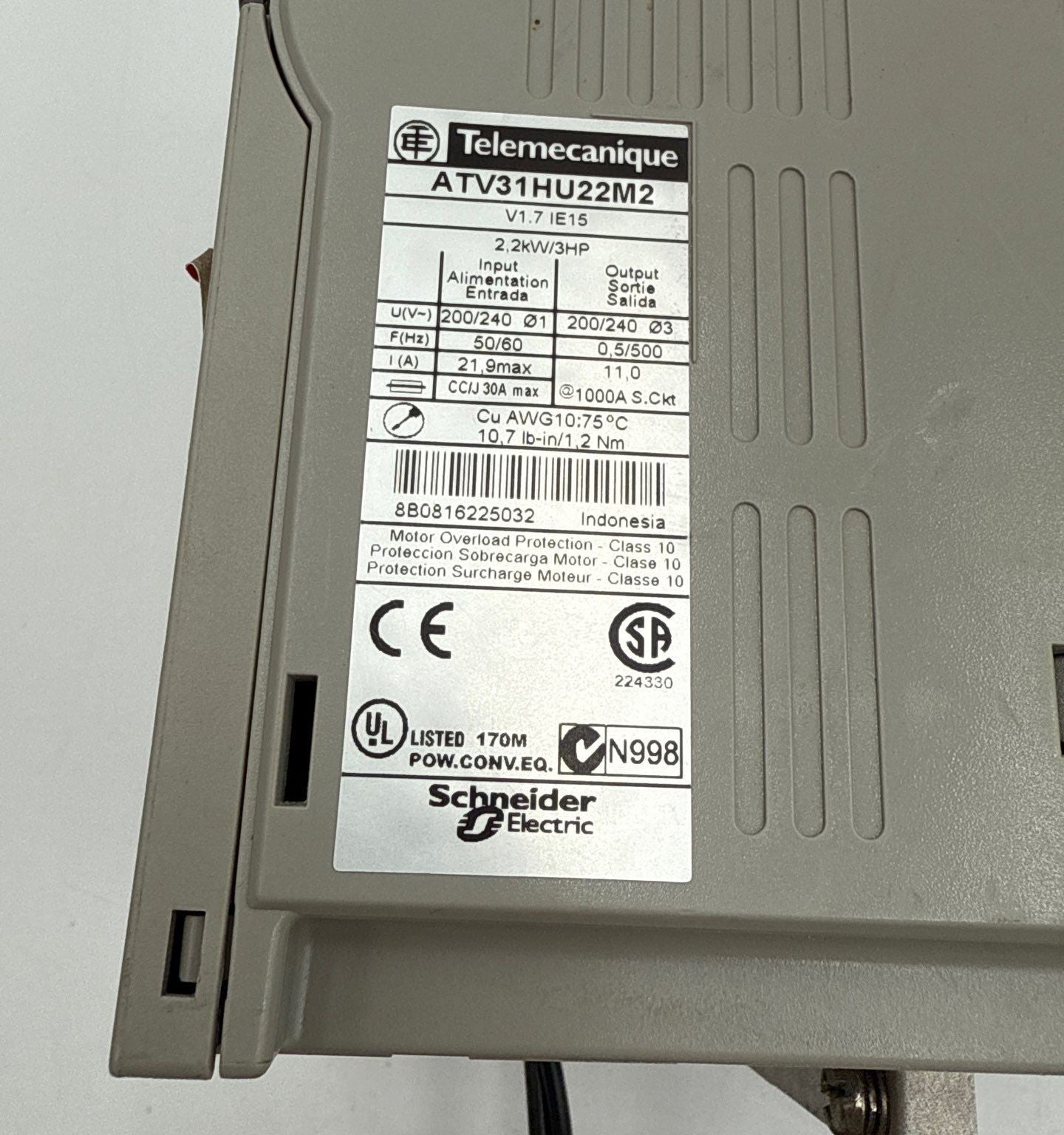 Telemechanique ATV31HU22M2 2.2 kw 3 HP Variable Frequency Altivar Inverter Drive Used