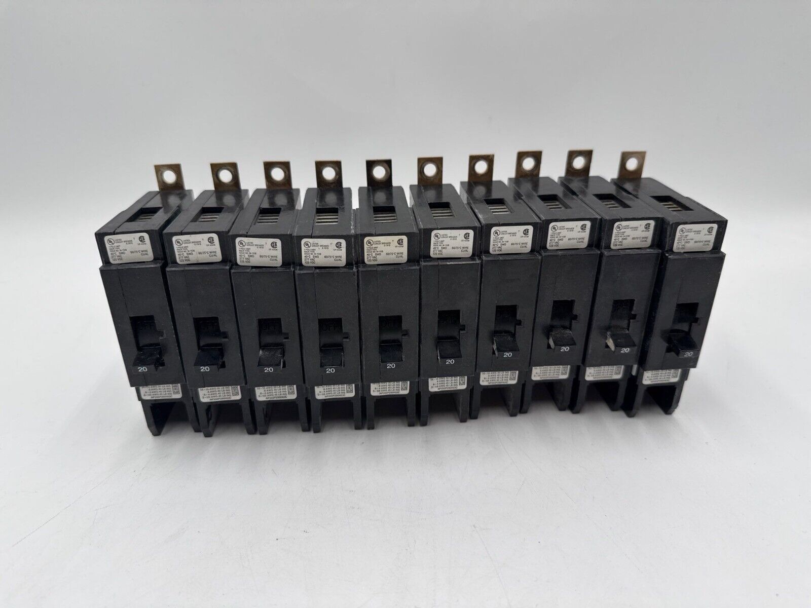 Cutler-Hammer GHB1020 Used