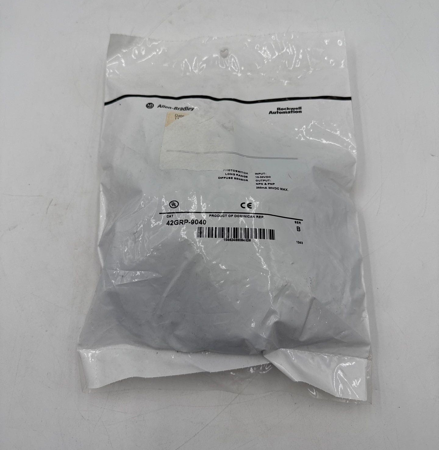 Allen-Bradley 42GRP-9040 Long Range Photoswitch Diffuse Sensor 10-30VDC 250mA New