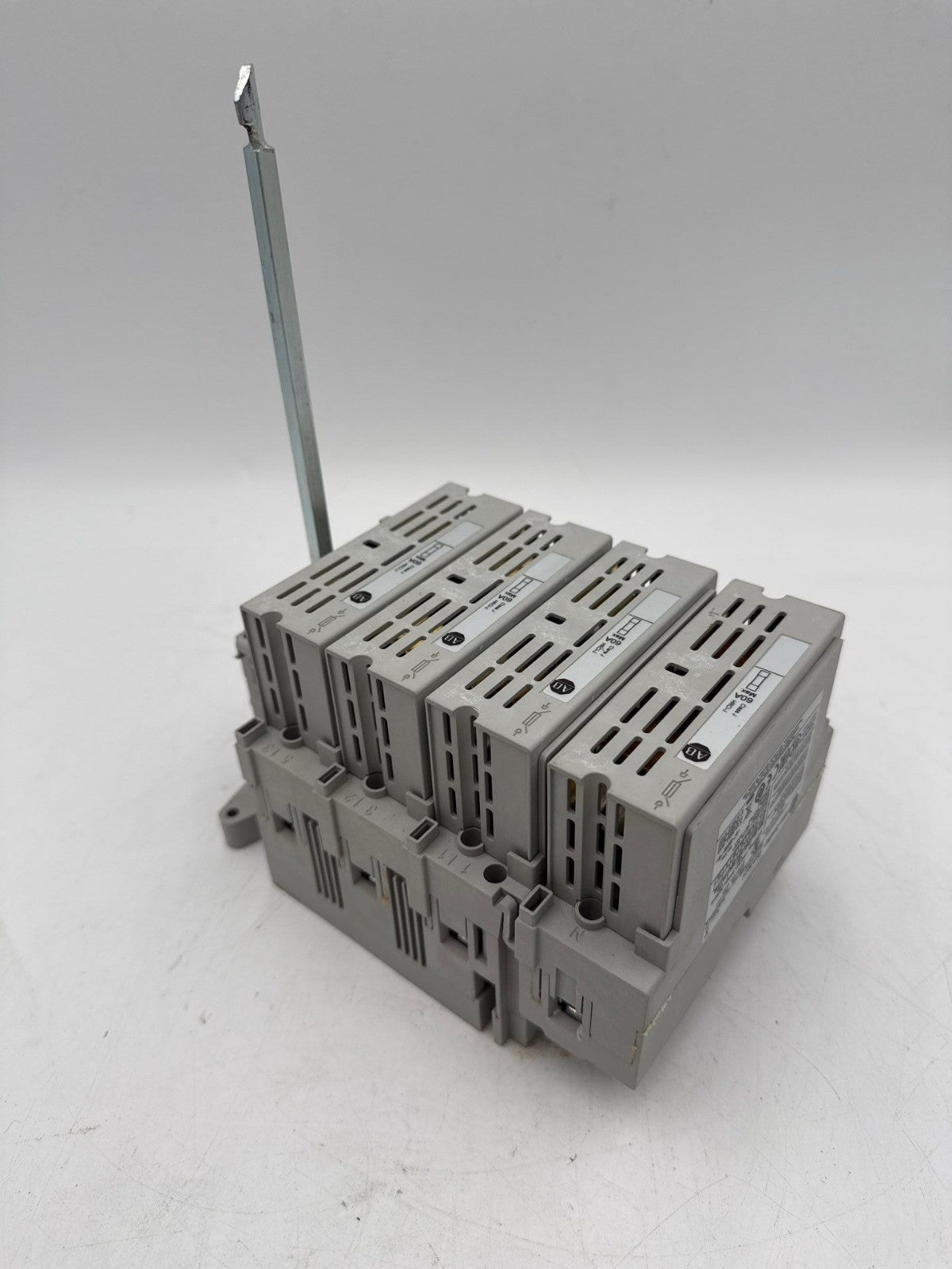 Allen Bradley 194R-J60-1753 Fusible Disconnect Switch 60A 3P 600V DIN 60 Amp Used