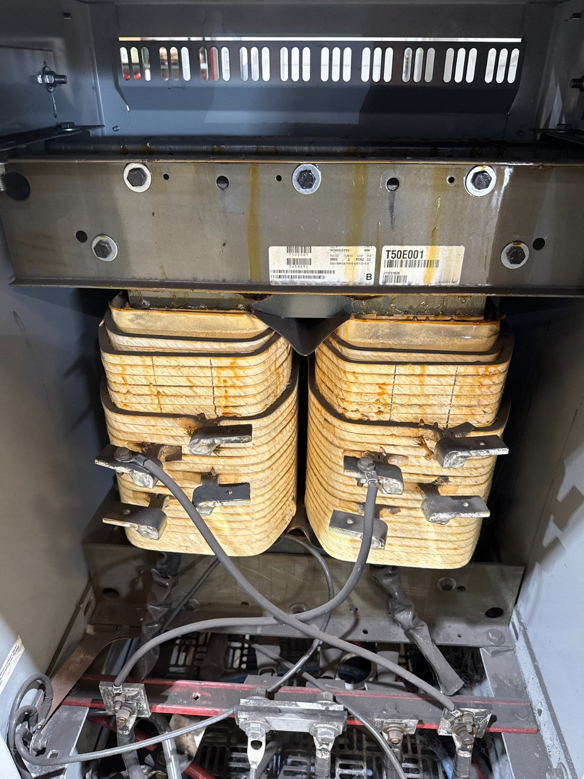 50kVA Eaton T20P11S50EE Transformer Pri 240/480V Sec 120/240V 1PH Indoor Encl Used