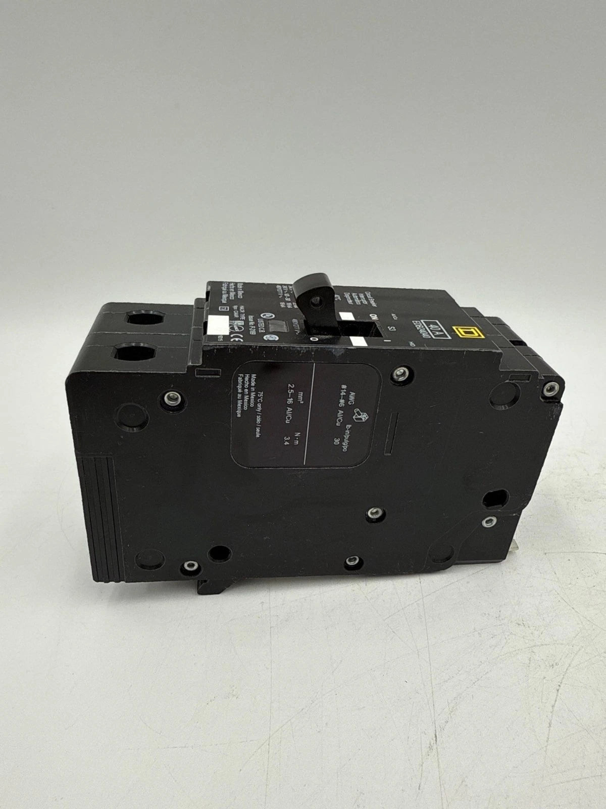 Square D EDB24040 Circuit Breaker 40A 2P 480V 1PH EDB 2 Pole 40 Amp Bolt On New