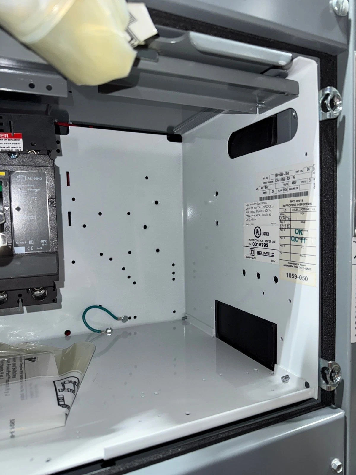 12" Square D Model 6 30 Amp Feeder MCC Bucket HJL36030 Breaker 30A HJL New