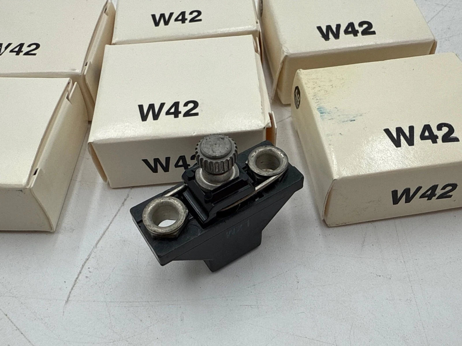 6PC Lot Allen Bradley W42 Thermal Overload Relay Heater W-42 3.84A Element Unit New
