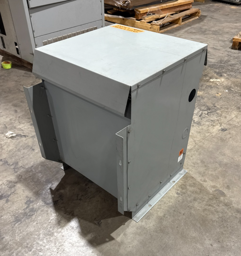 25kVA Hammond NMF025LE Transformer Pri 240/480V Sec 120/240V 1PH Outdoor 3R Encl Used