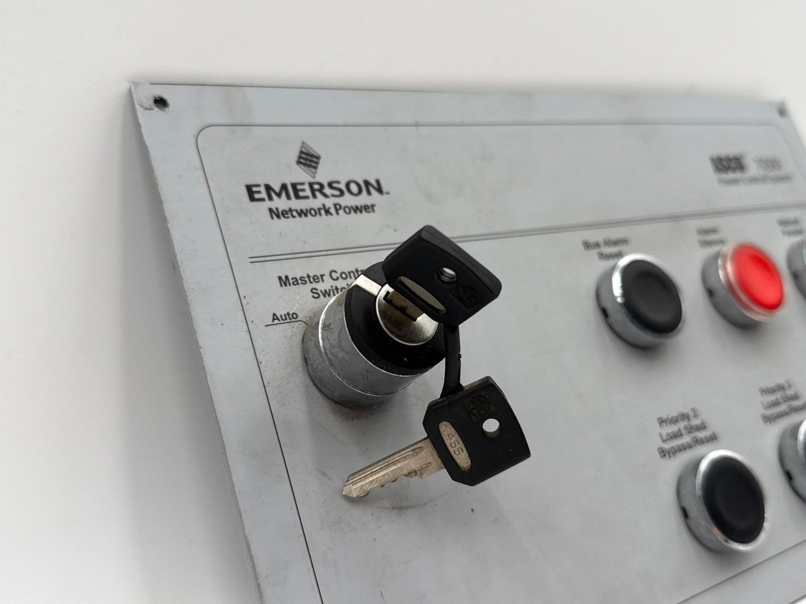 ASCO 7000 Power Control System Emerson Network Power Board with Keys Used