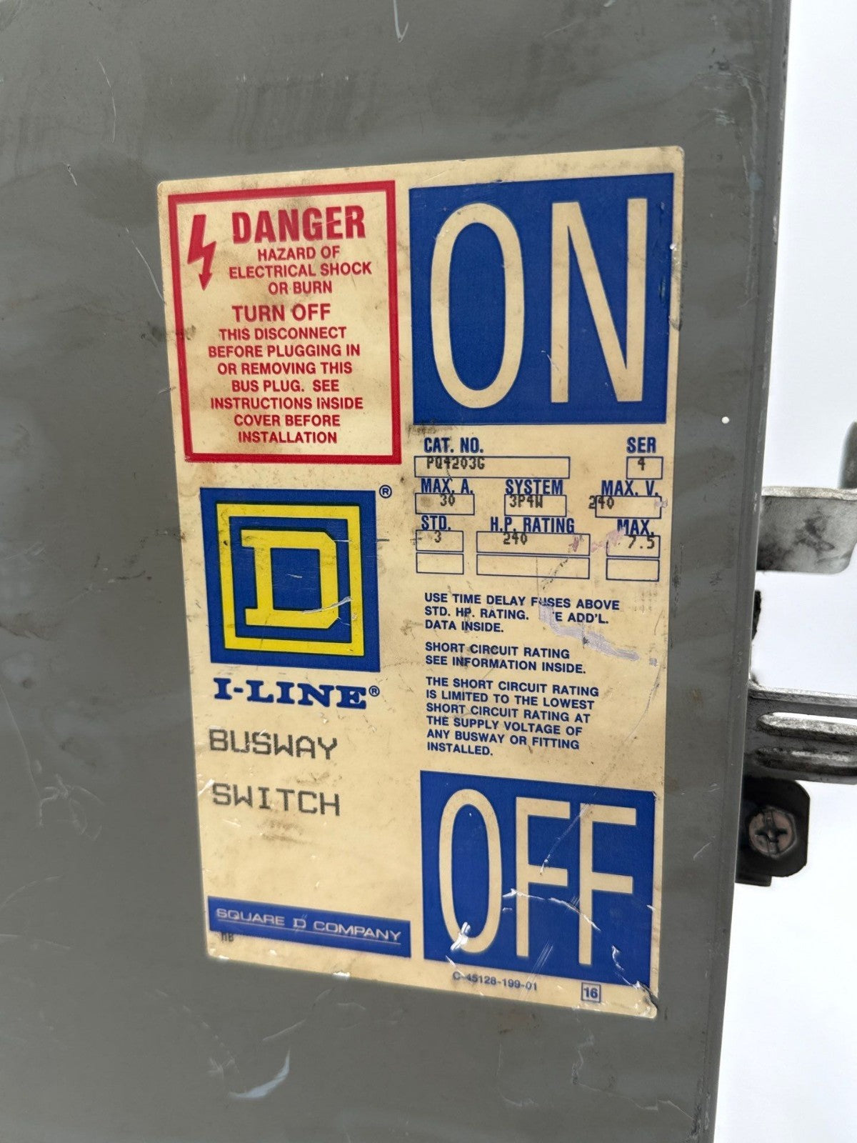 Square D PQ4203G Busplug I-Line Busway Switch 30A 3P 4W 240V PQ-4203G 30 Amp Used