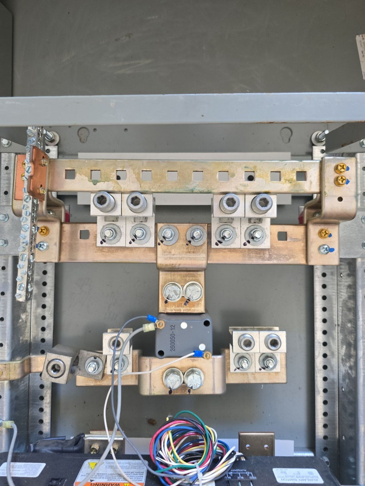 Eaton PRL4B Panelboard 1200A 480/277V 3PH MCB Panel 1200 Amp NGH312039E LSIG 3R Used
